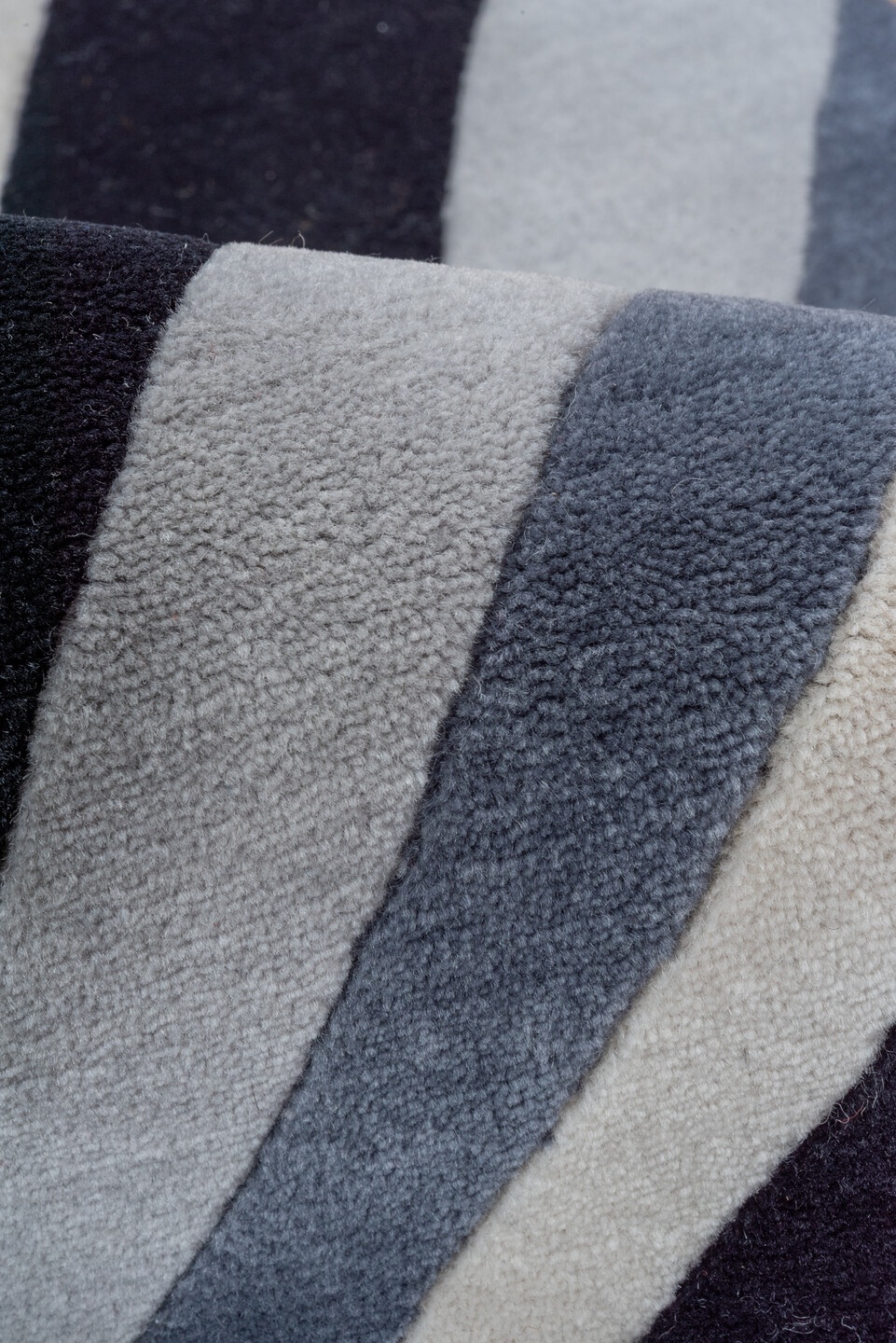 contemporary Rug - # 125135