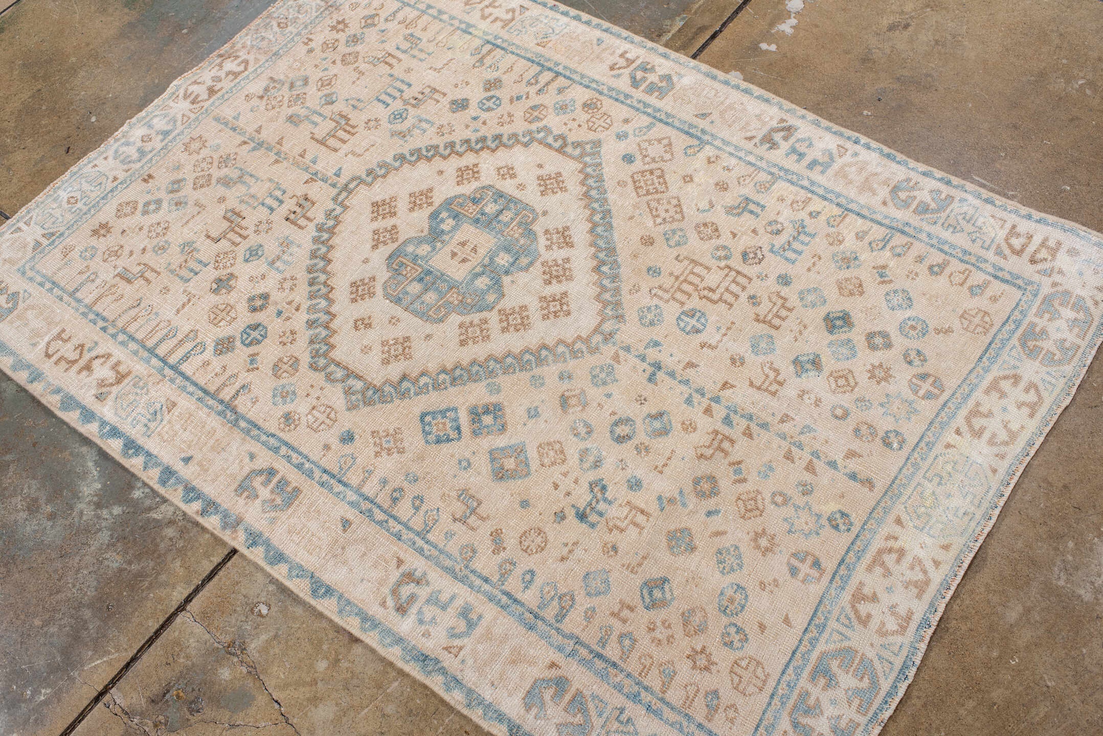 shiraz Rug - # 125589