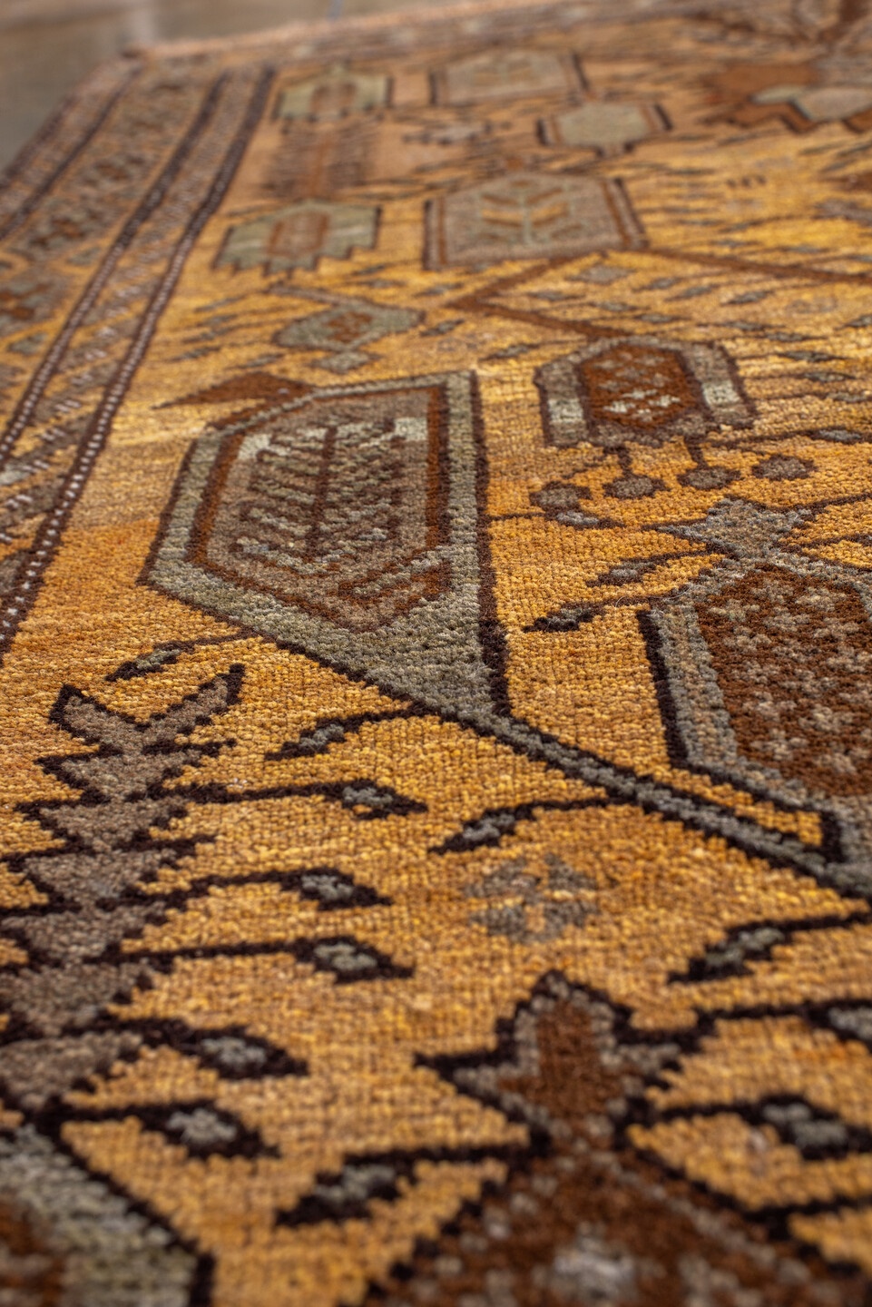 belouch Rug - # 125615