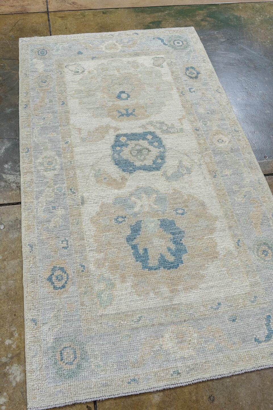 oushak Rug - # 125780