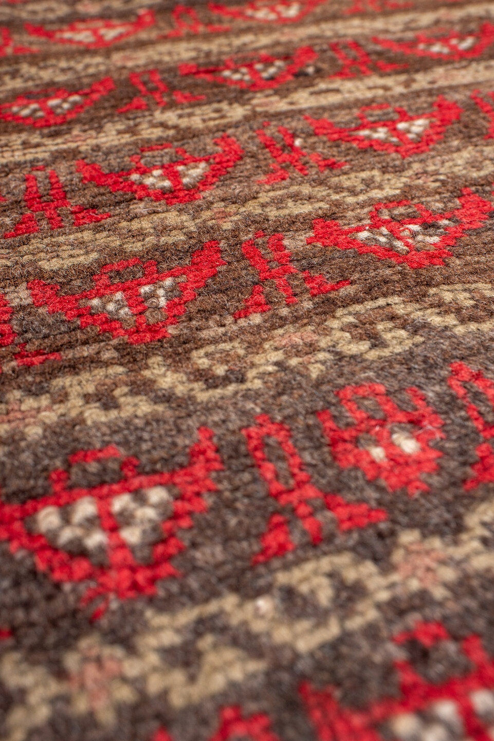 caucasian Rug - # 125824