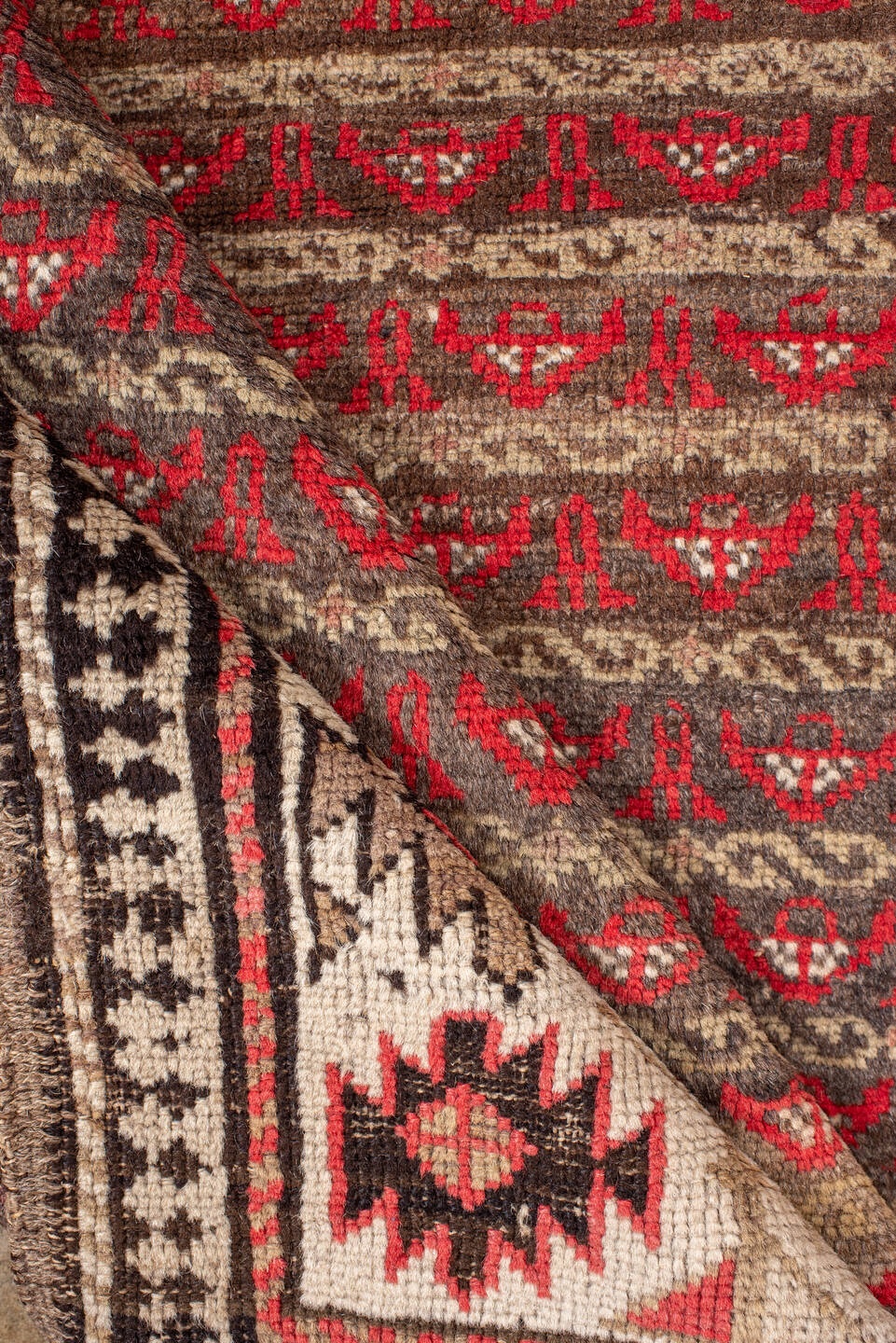 caucasian Rug - # 125824