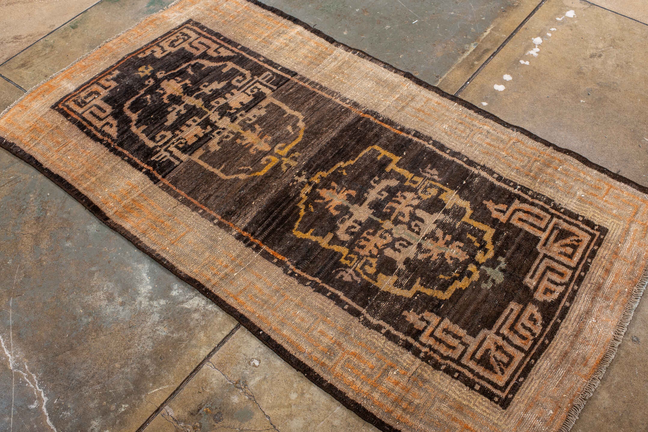 tibetan Rug - # 125842