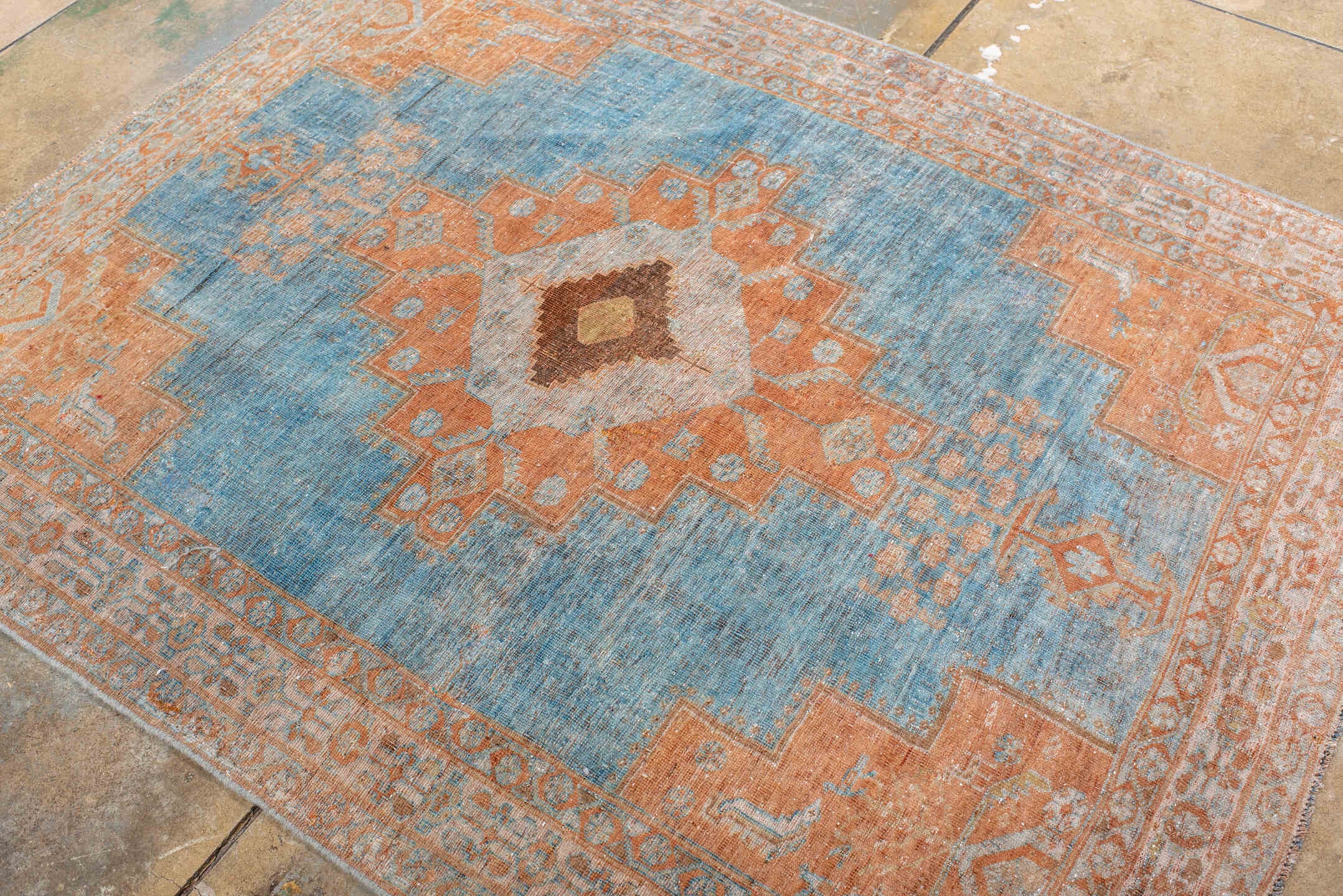 afshar Rug - # 125923