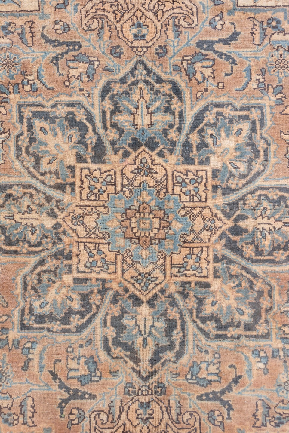 heriz Rug - # 126239
