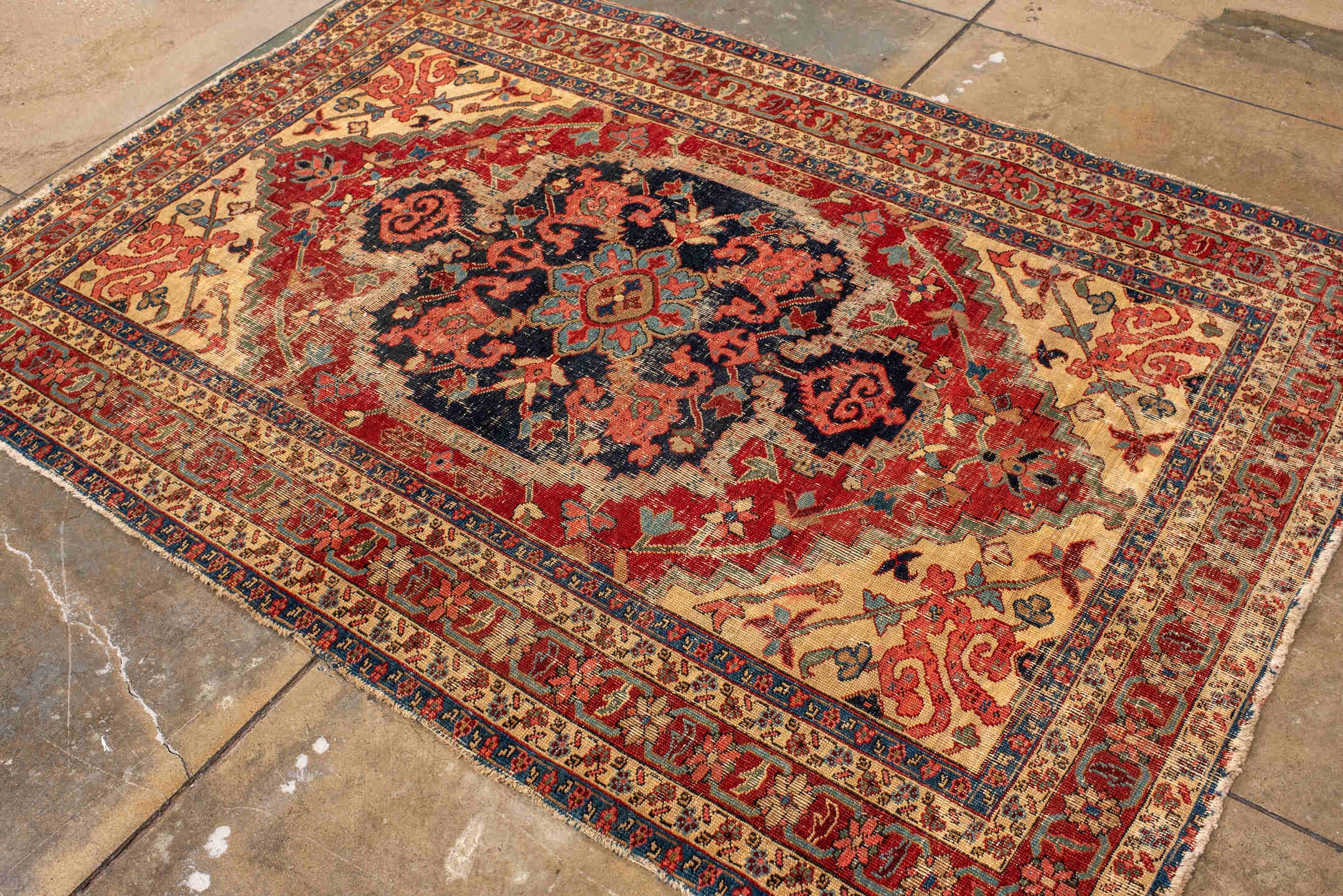 serapi Rug - # 126311