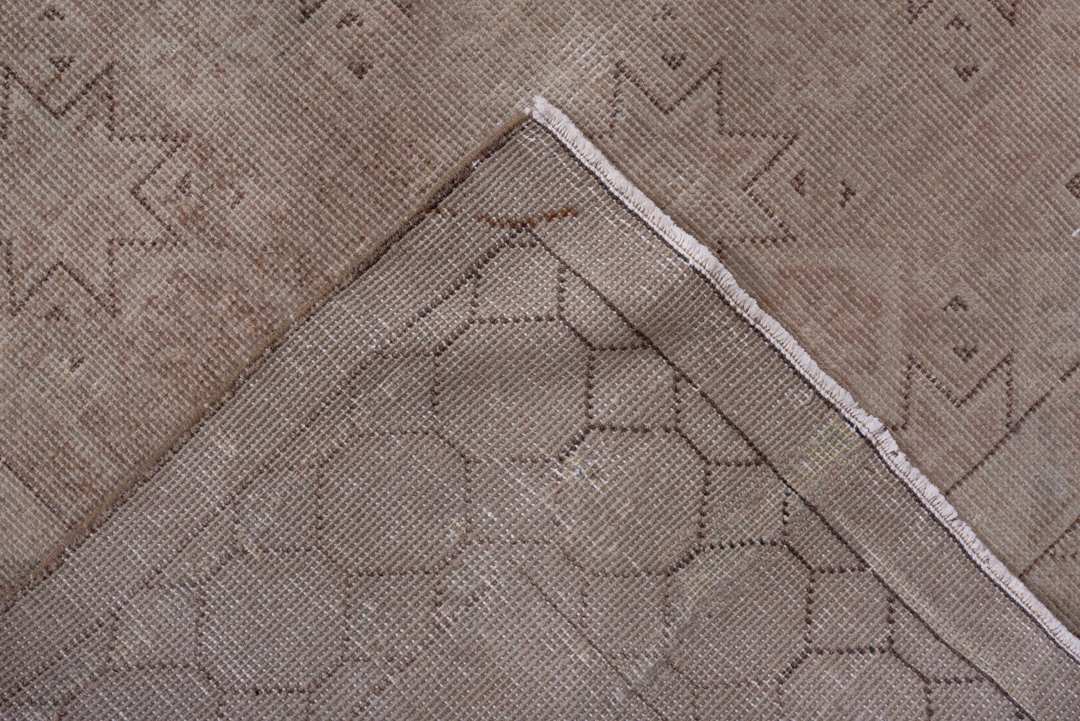 agra Rug - # 126422