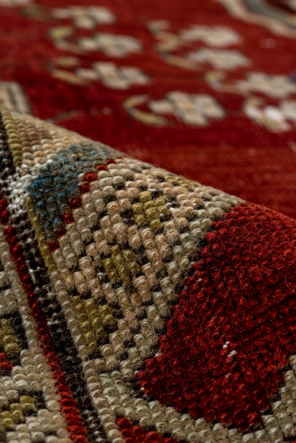 caucasian Rug - # 126428
