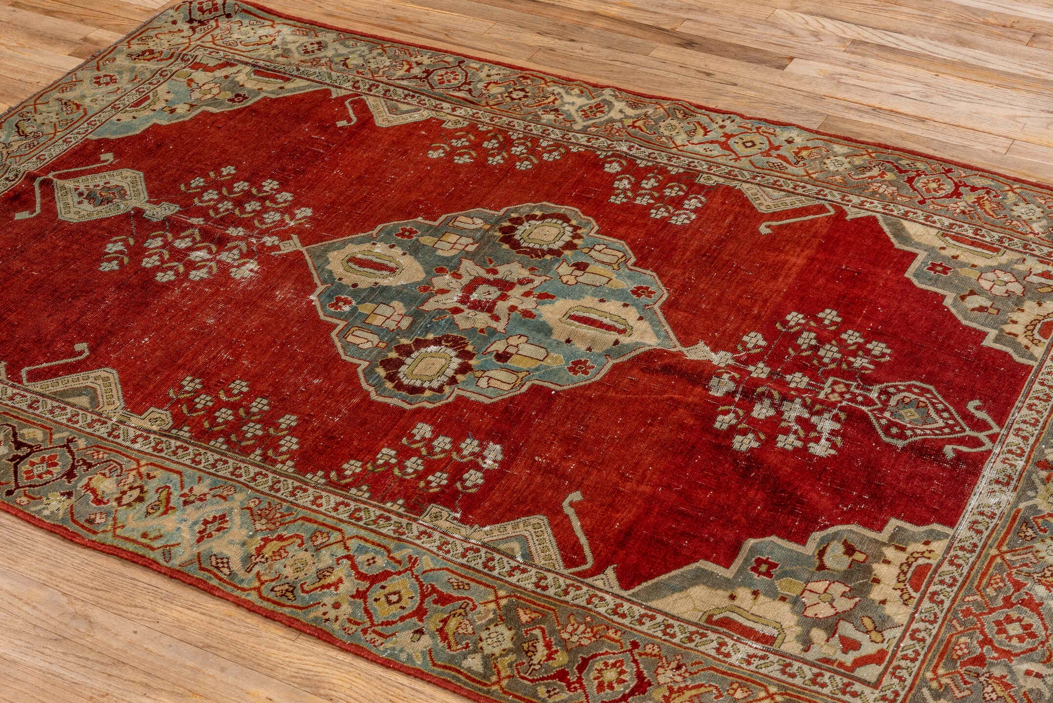 caucasian Rug - # 126428