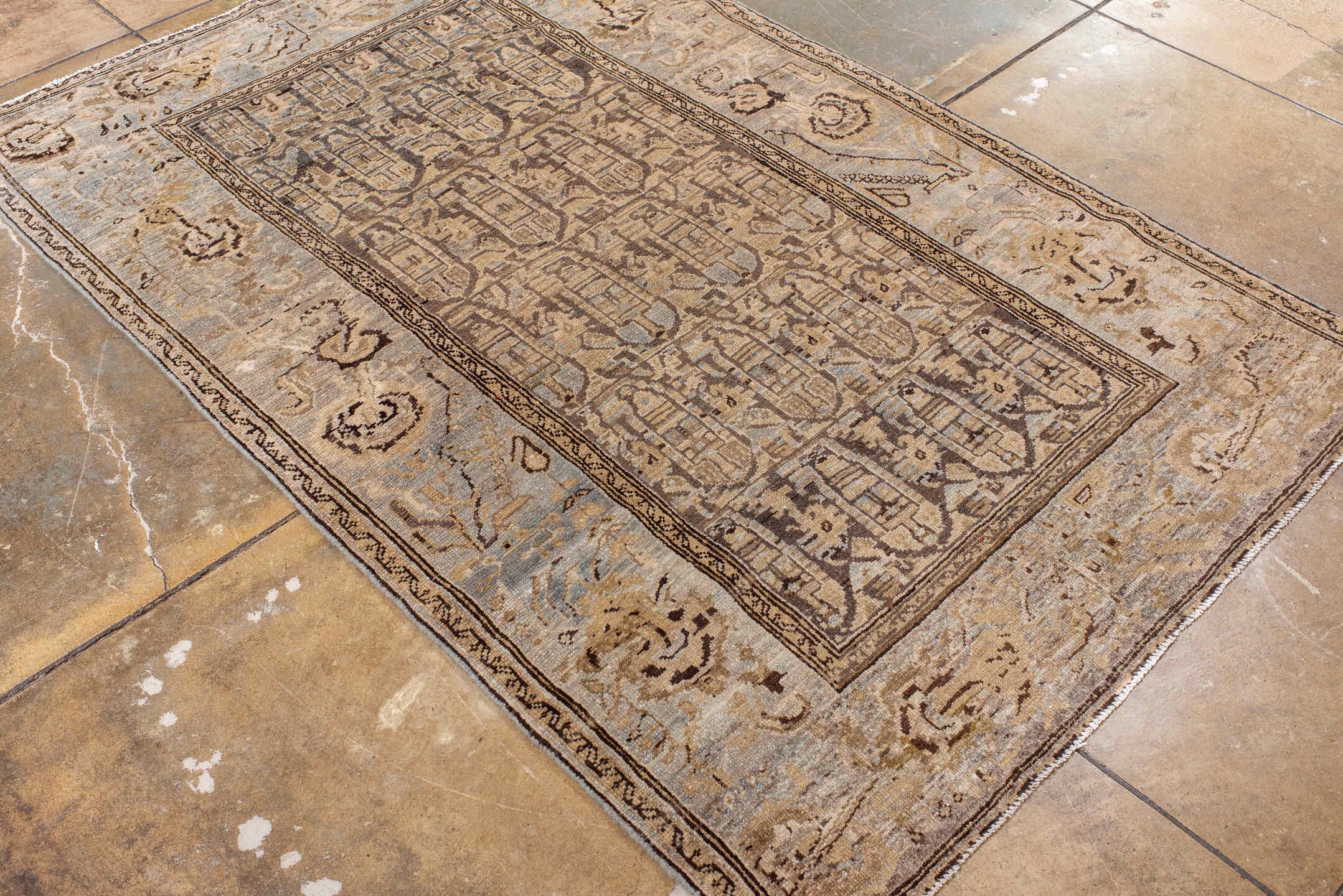 malayer Rug - # 126561