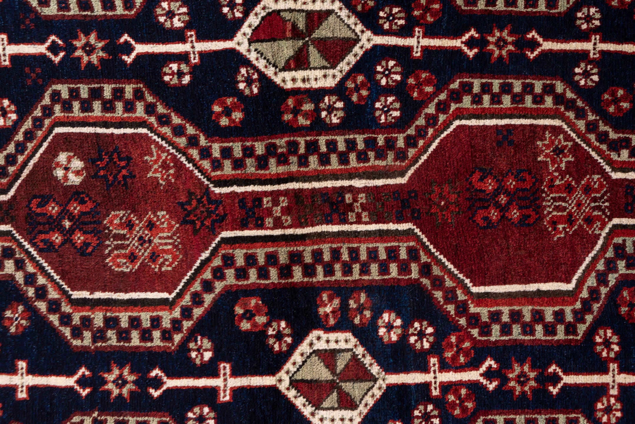 kurd Rug - # 126653