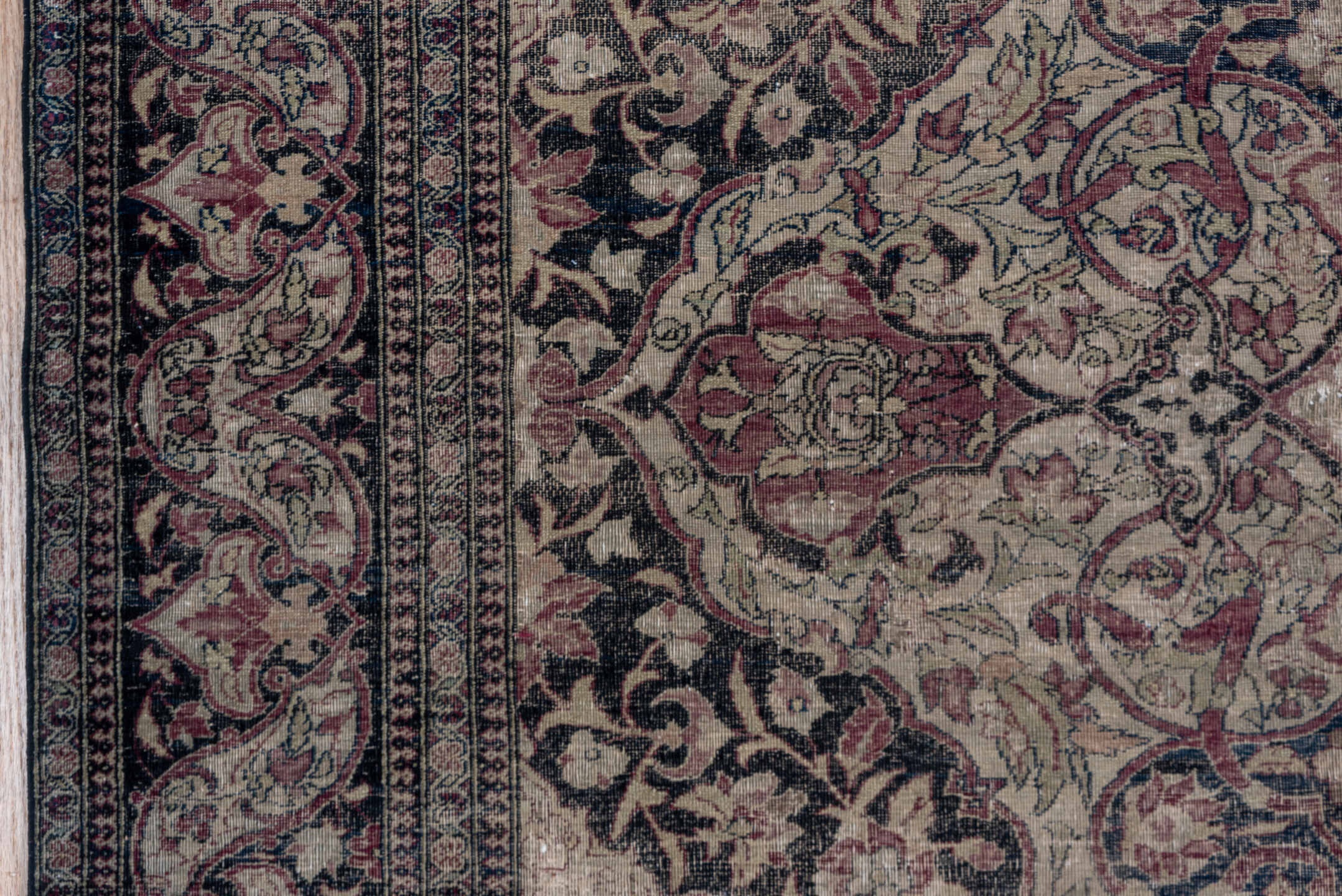 isfahan Rug - # 126669