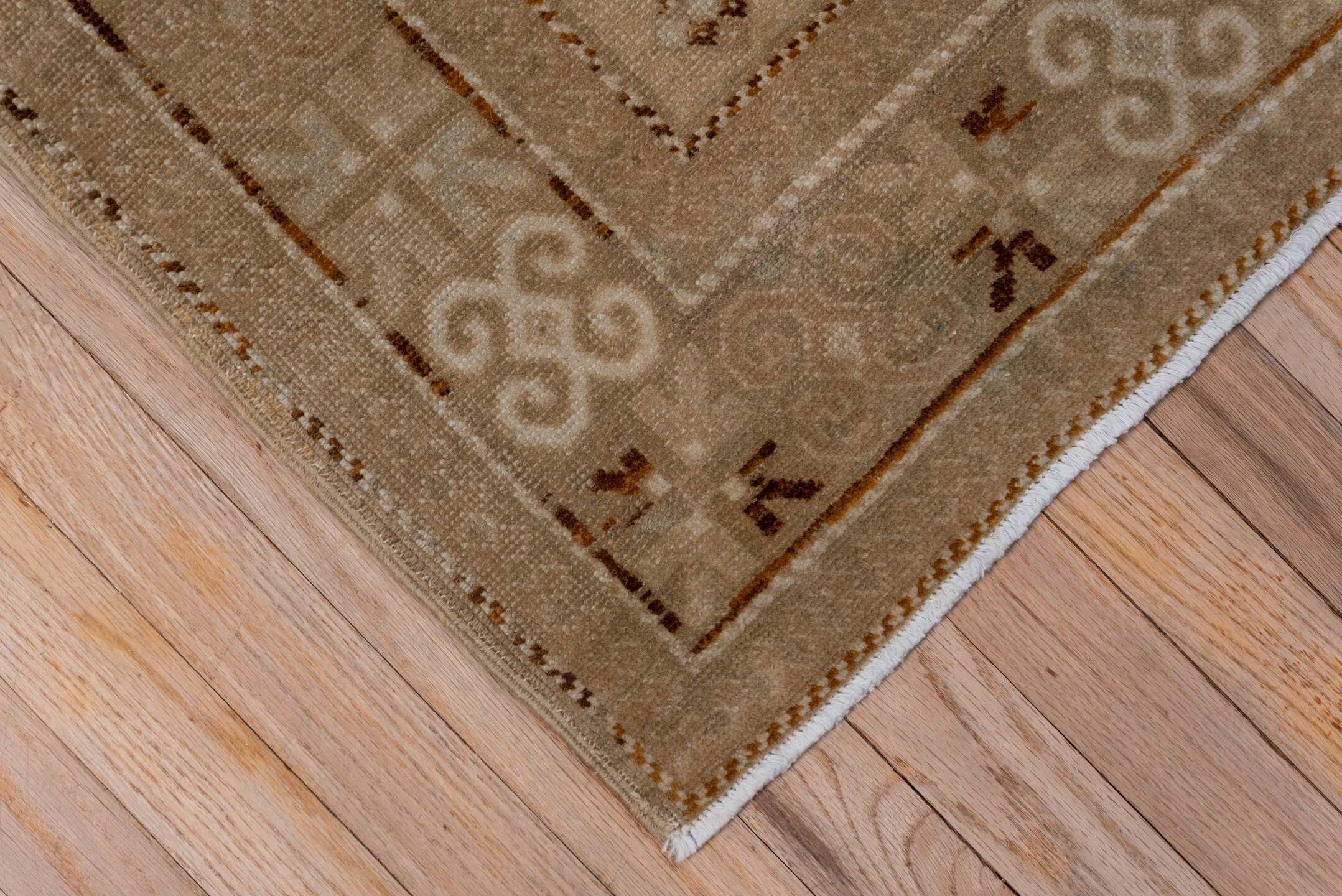 caucasian Rug - # 126687