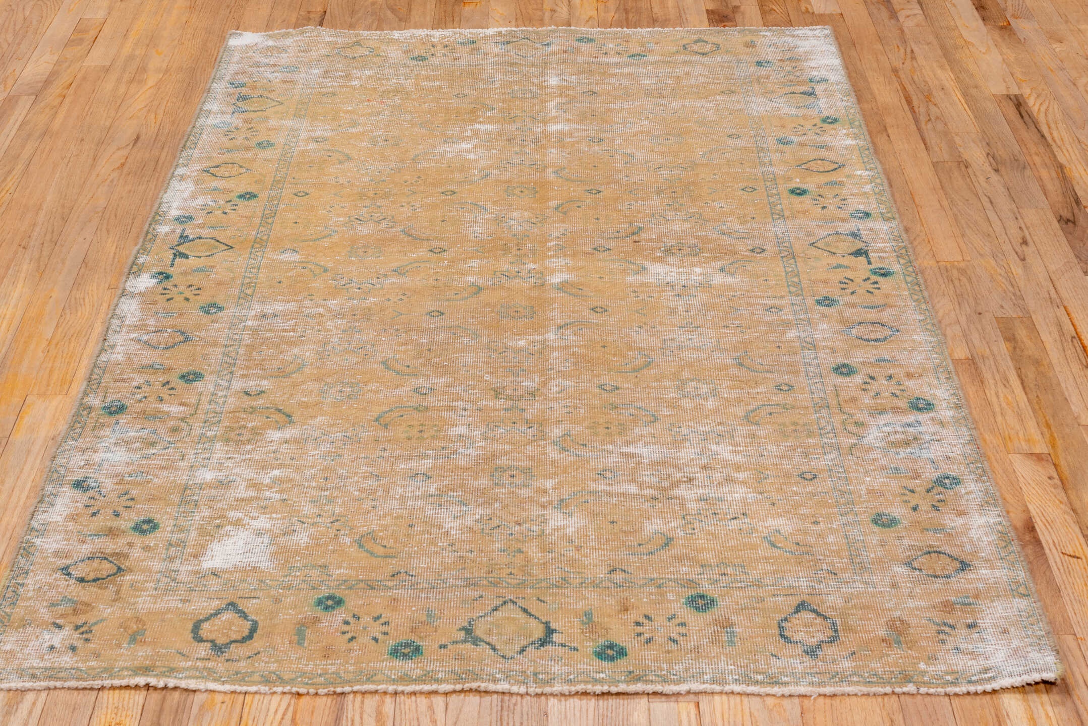 distressed Rug - # 126774