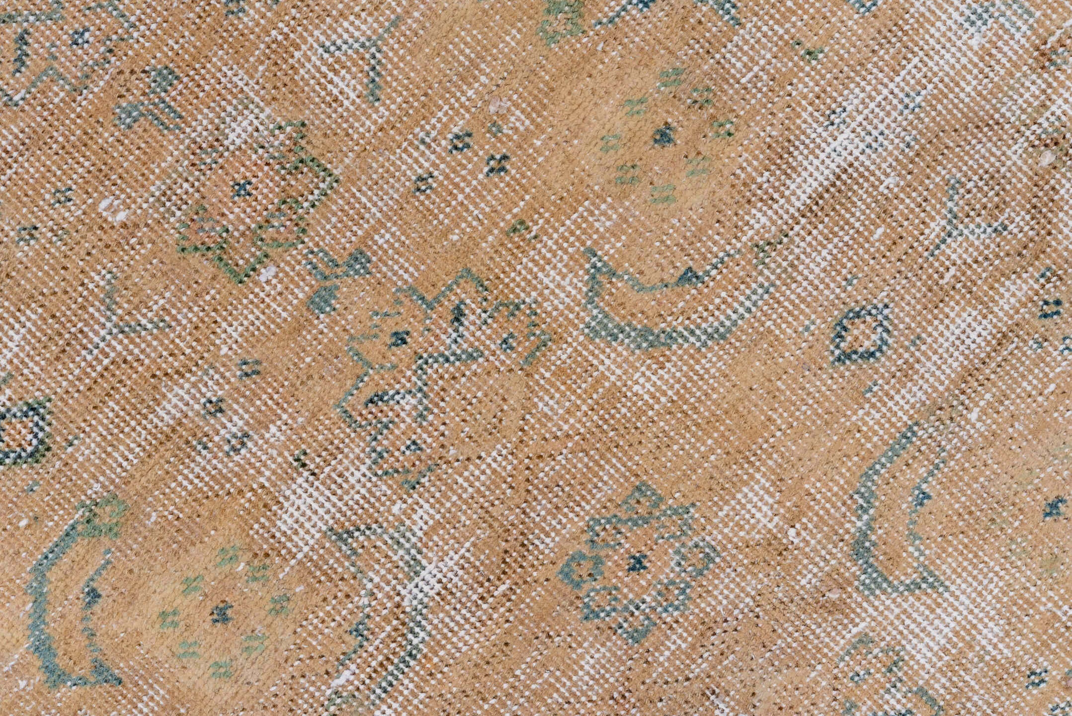 distressed Rug - # 126774