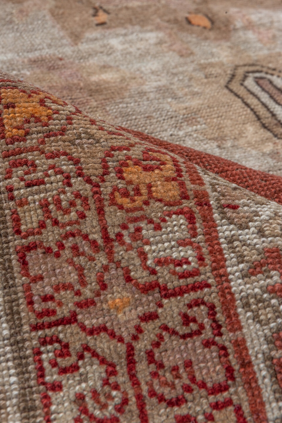 caucasian Rug - # 126793