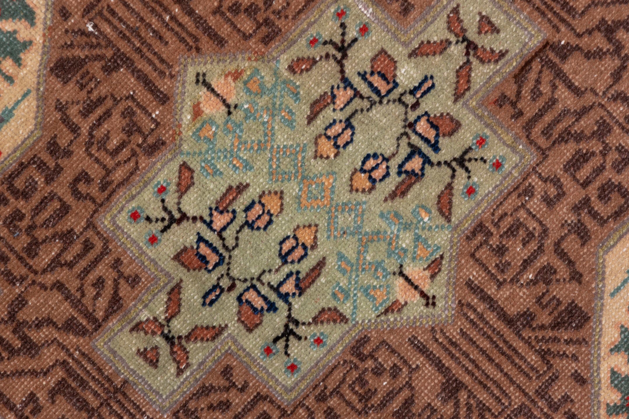 kaisary Rug - # 126877