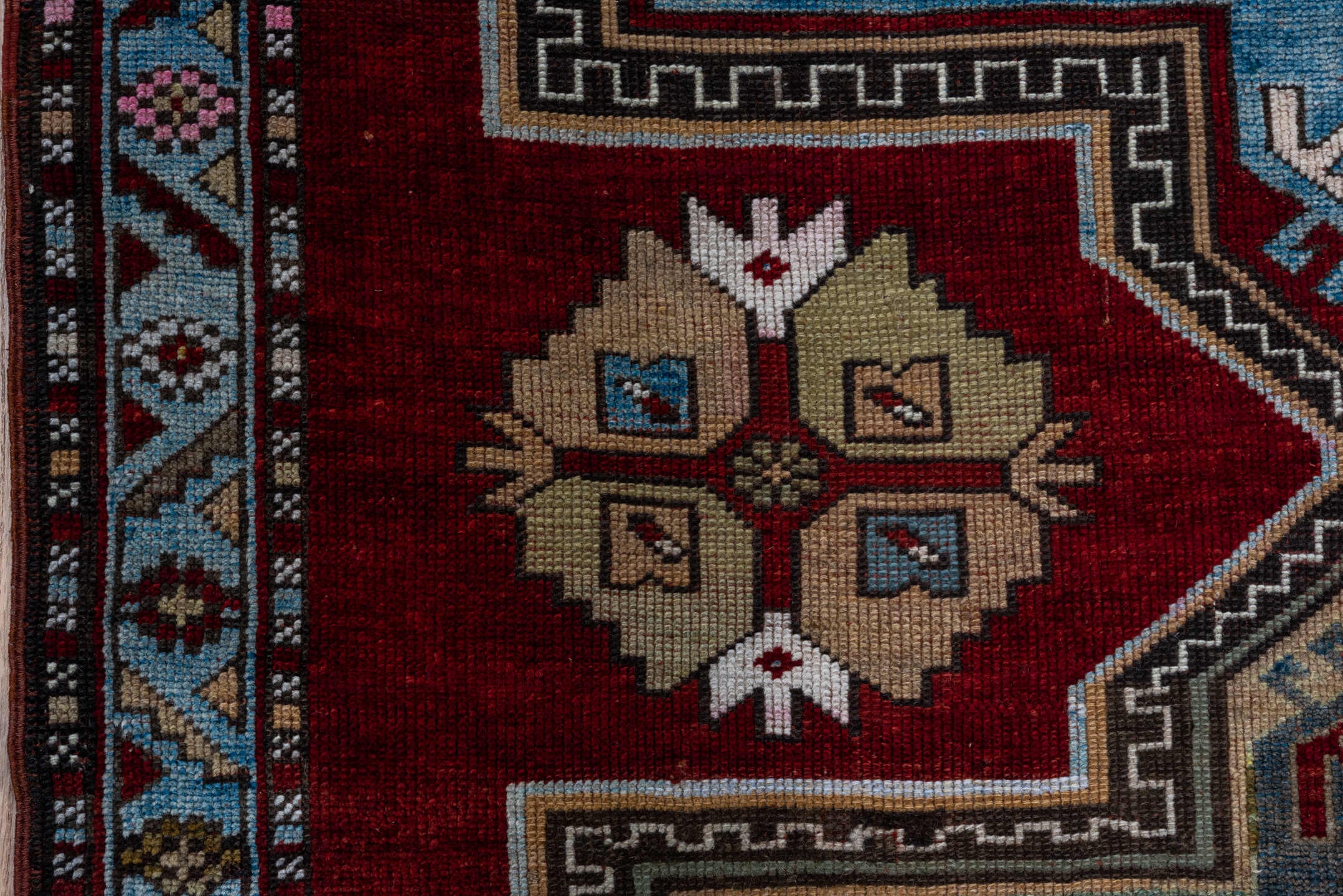 caucasian Rug - # 126972