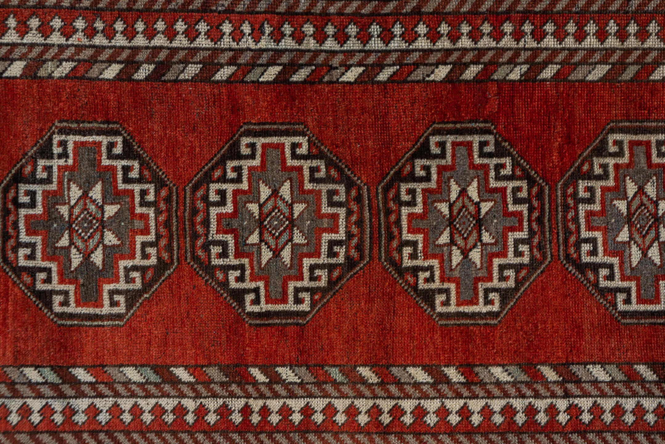 caucasian Rug - # 127092