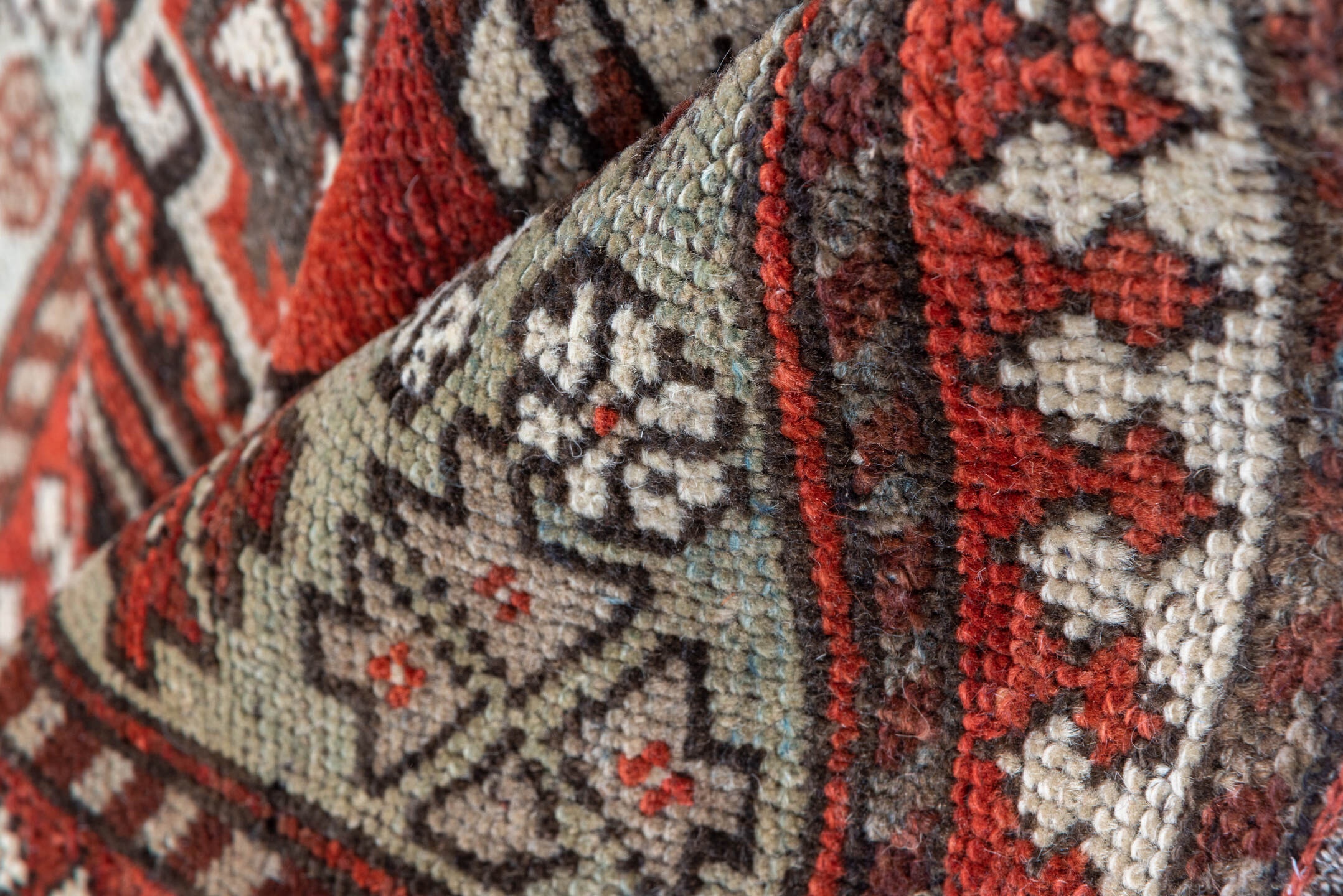 caucasian Rug - # 127092