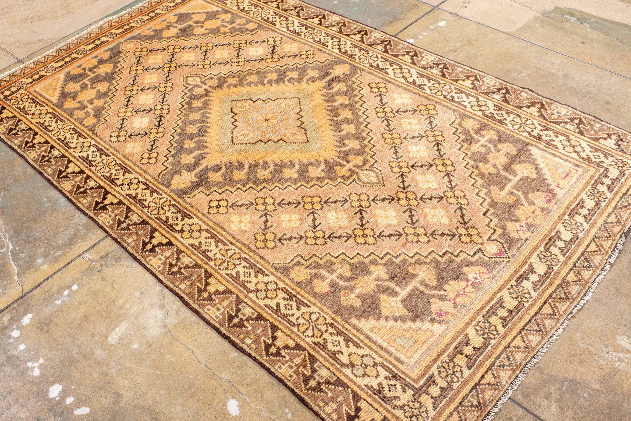 khotan Rug - # 127224