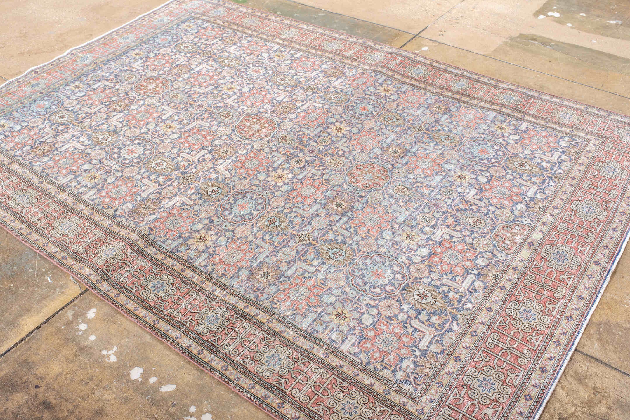 sivas Rug - # 127572