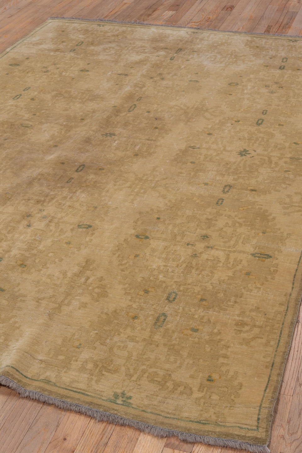 agra Rug - # 127601