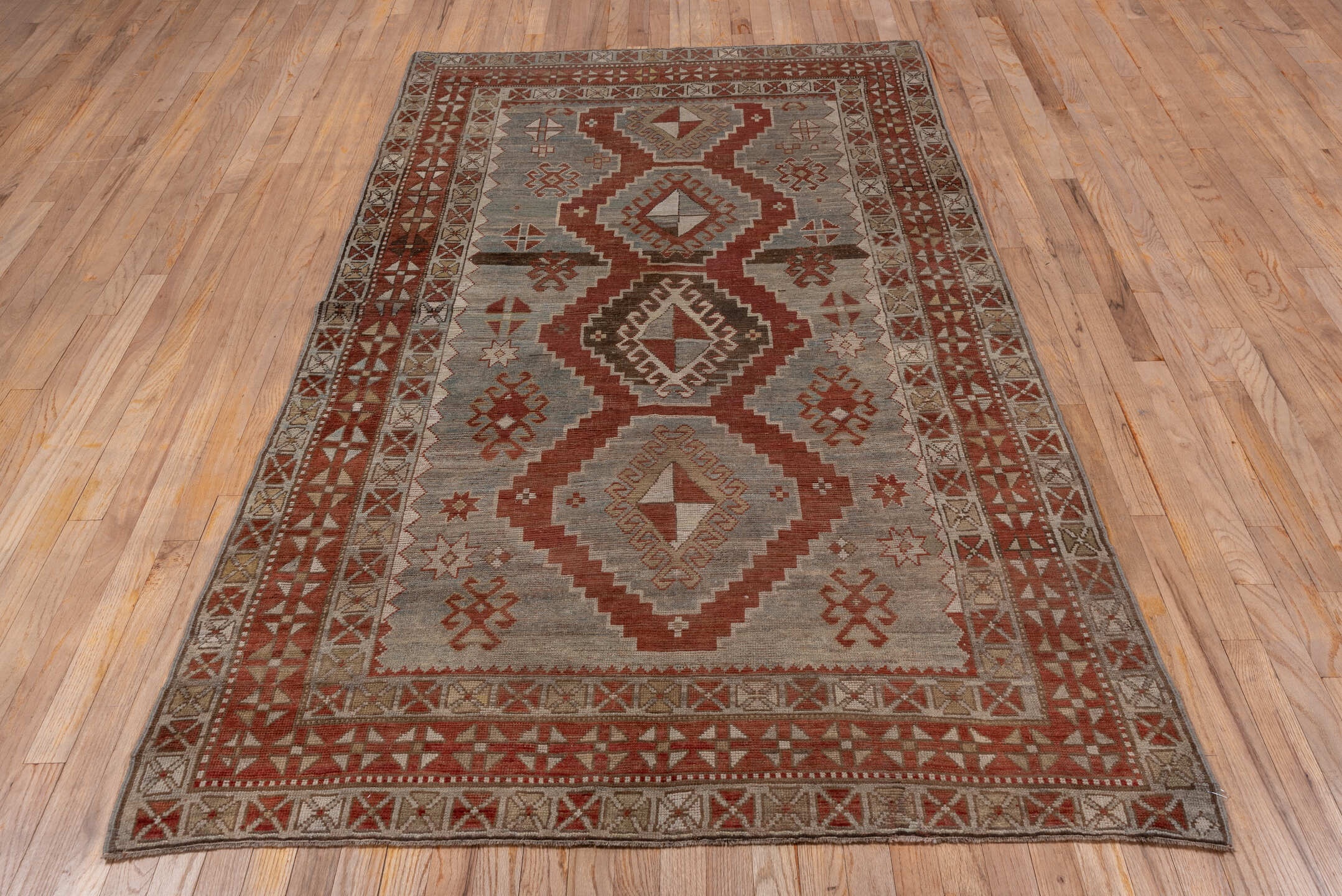 caucasian Rug - # 127604