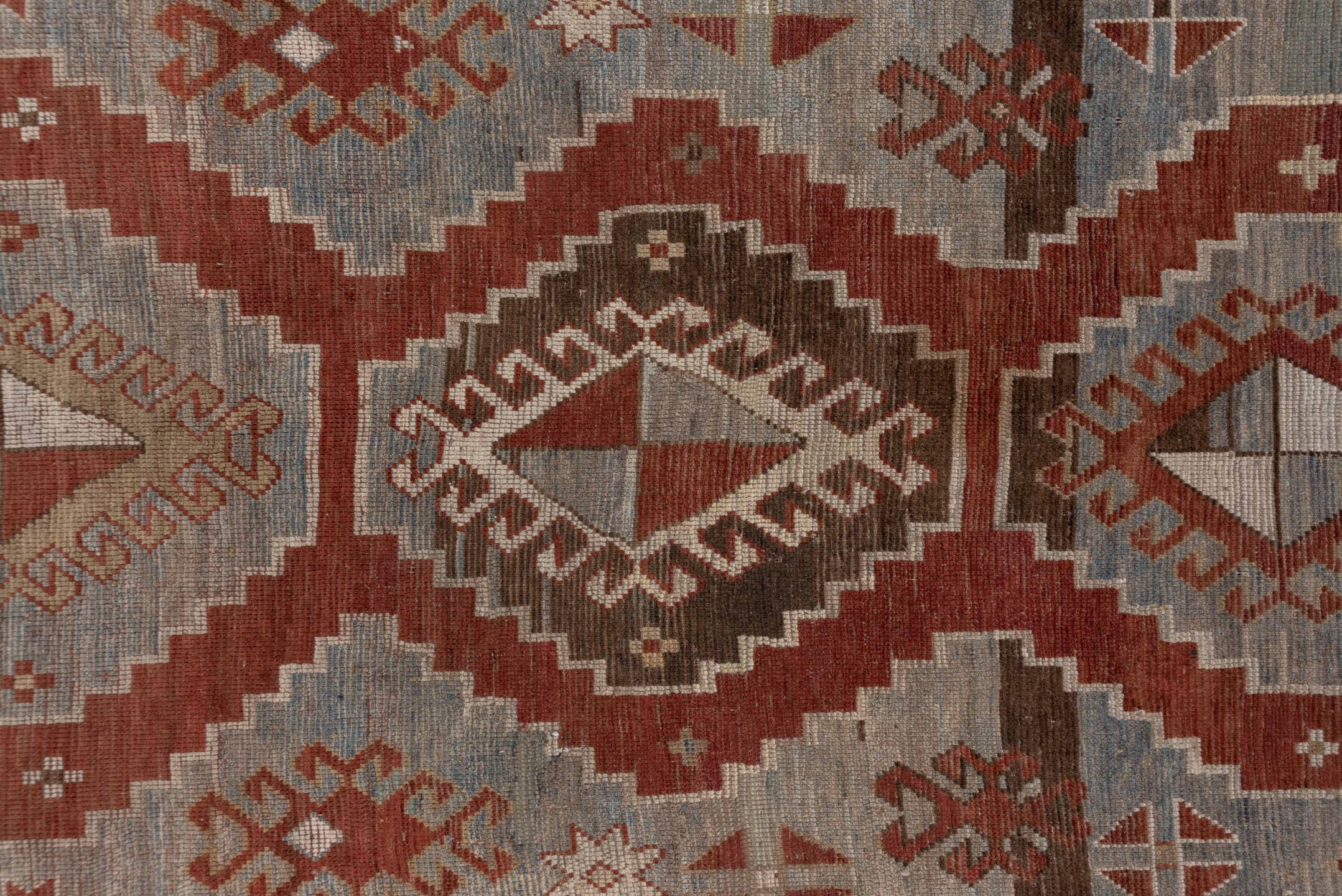 caucasian Rug - # 127604