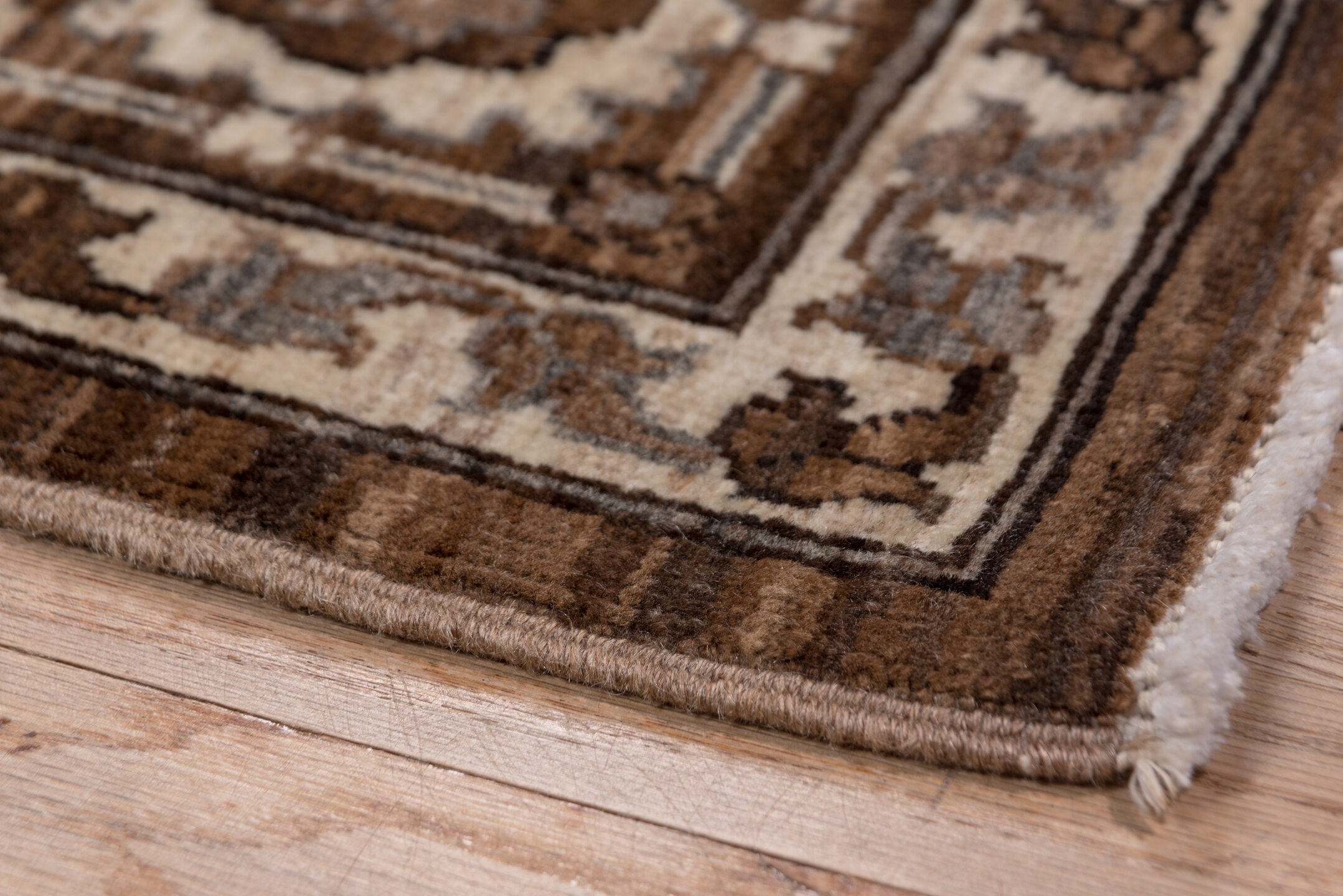 heriz Rug - # 127649