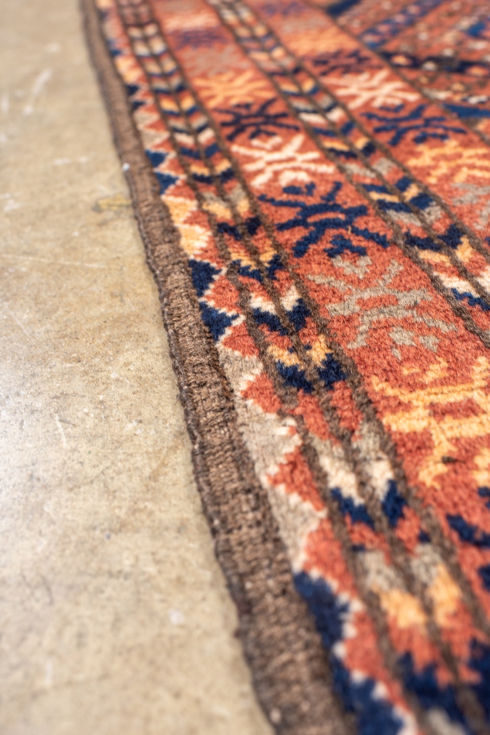 afghan Runner - # 127725