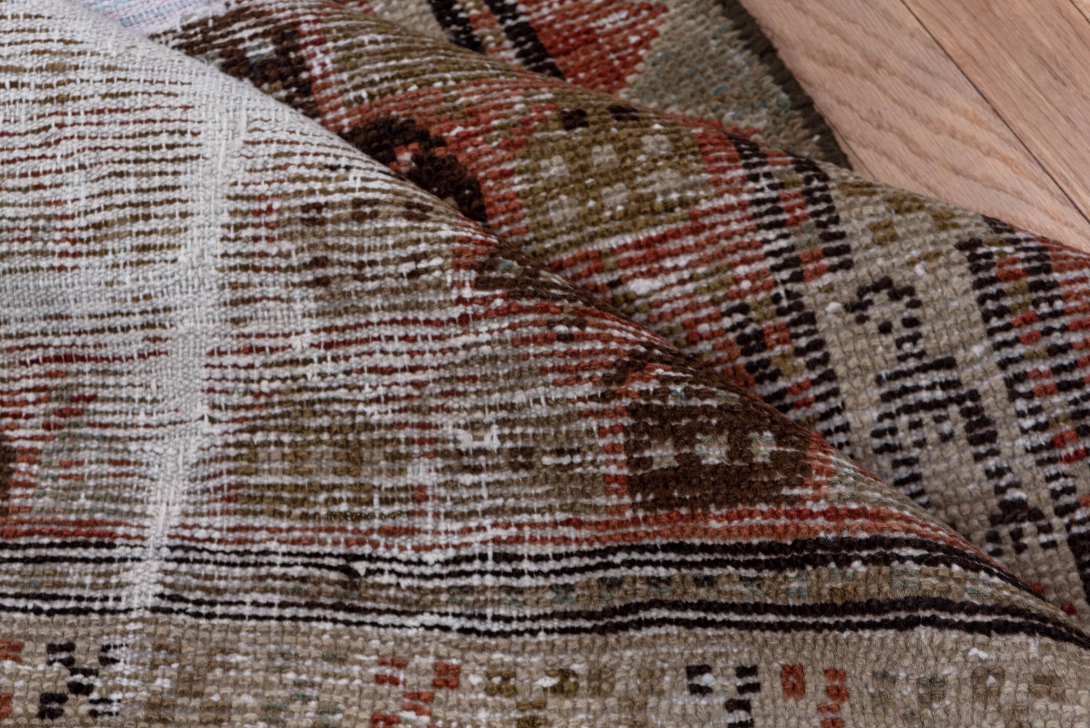 caucasian Runner - # 127986