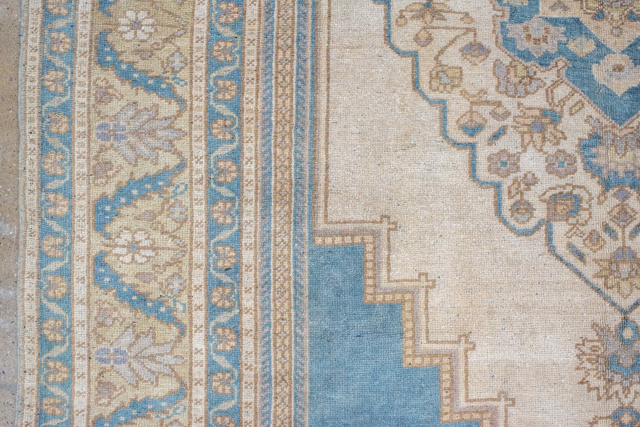 oushak Rug - # 128227