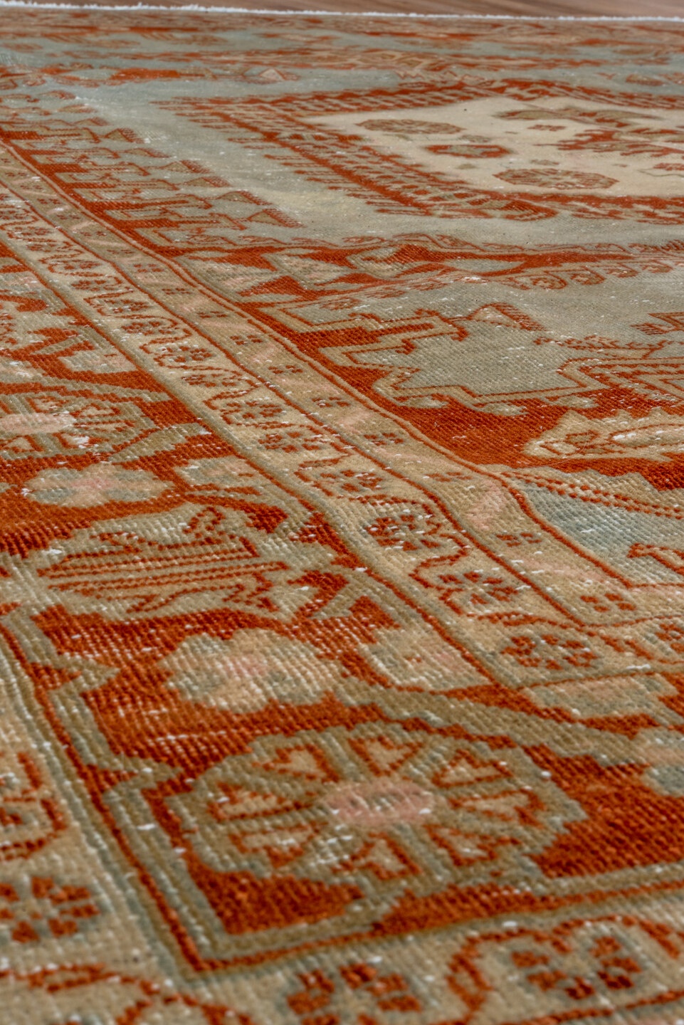 veece Carpet - # 128392