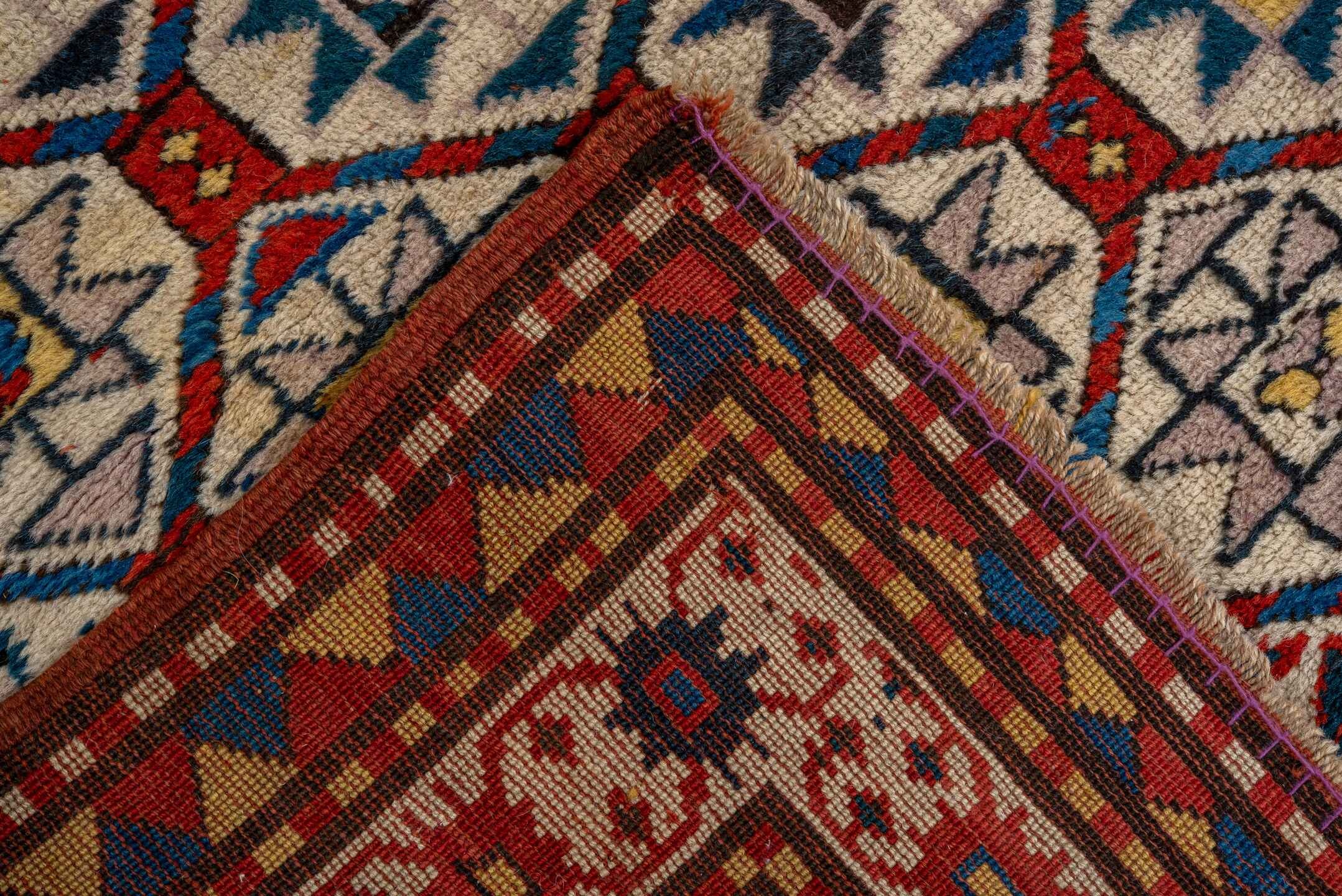 mahal Rug - # 128601