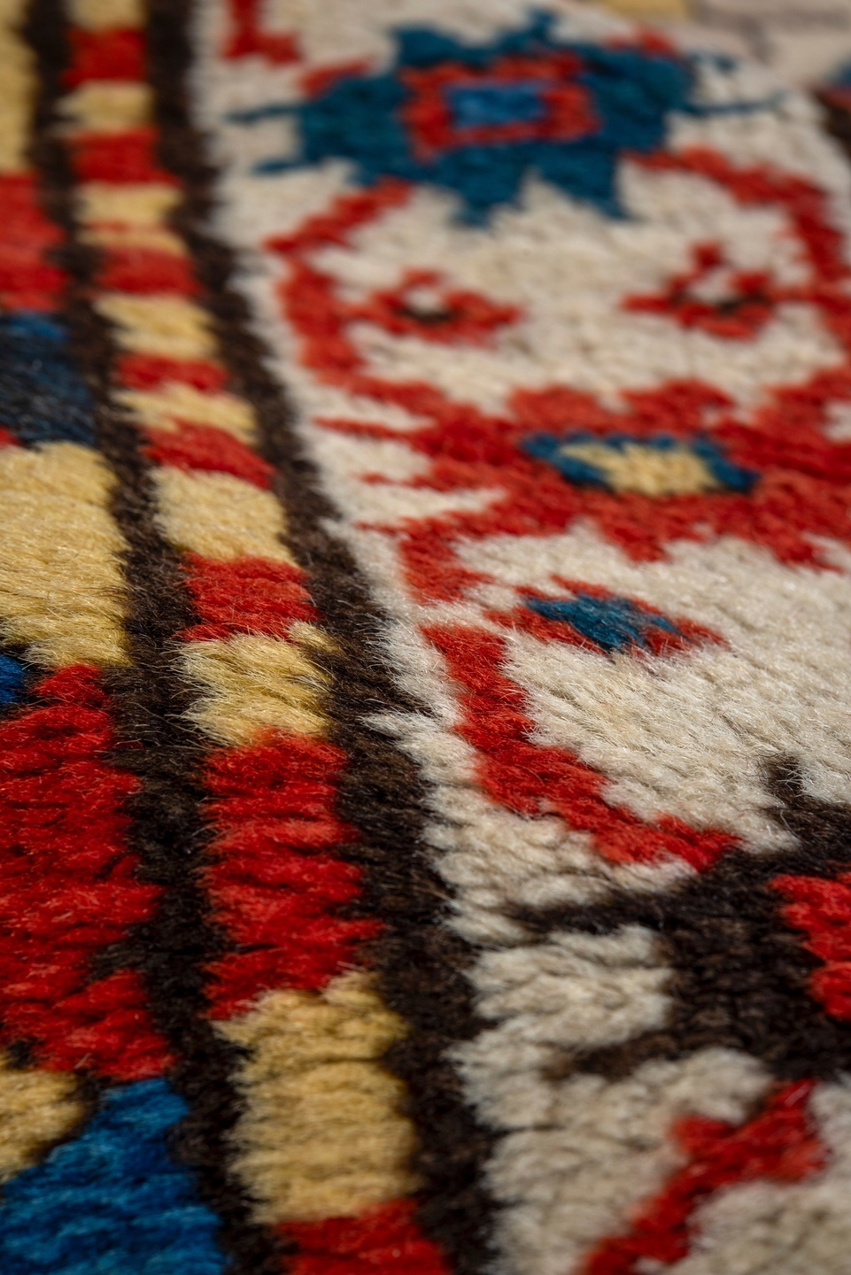 mahal Rug - # 128601