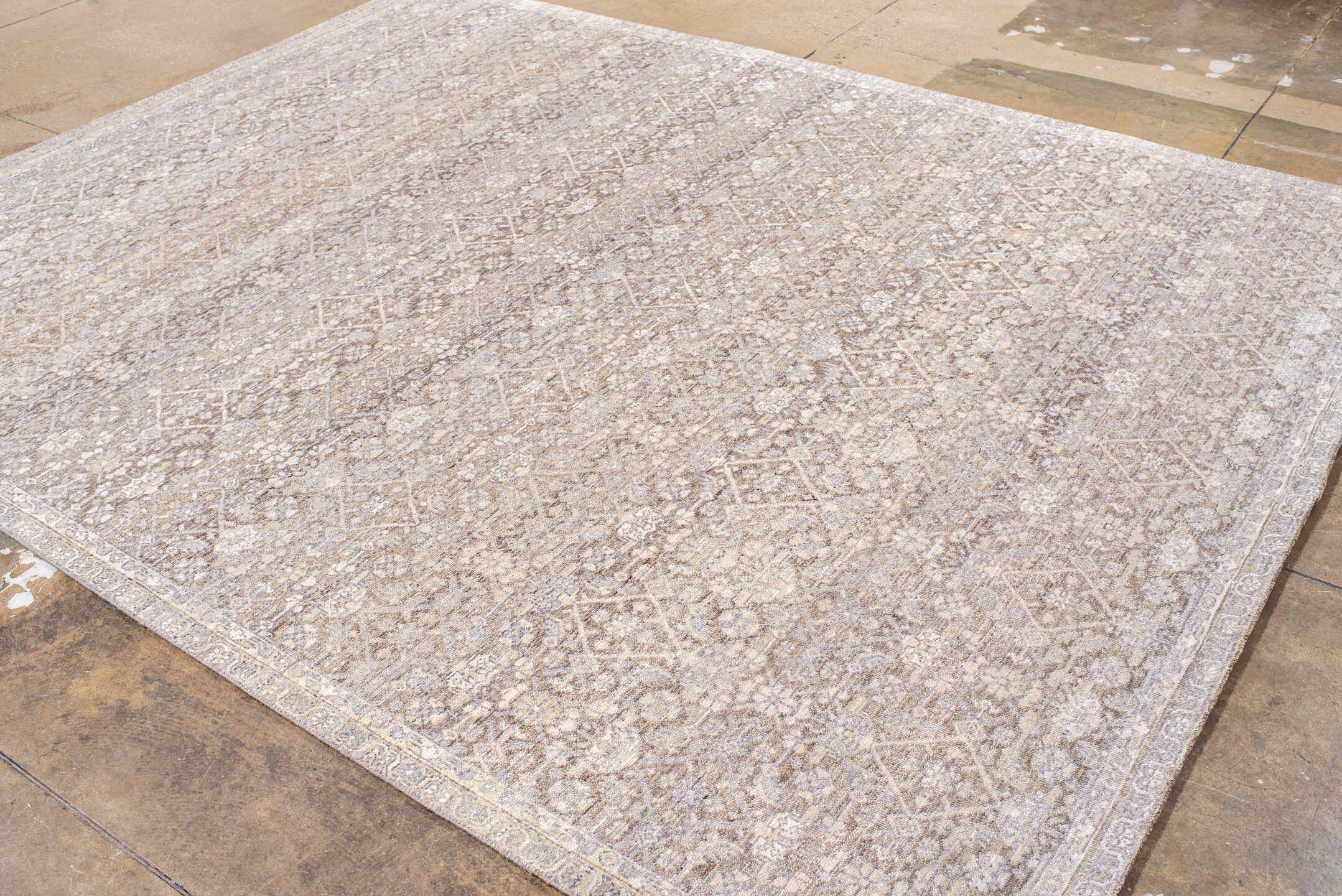 mahal Carpet - # 128853