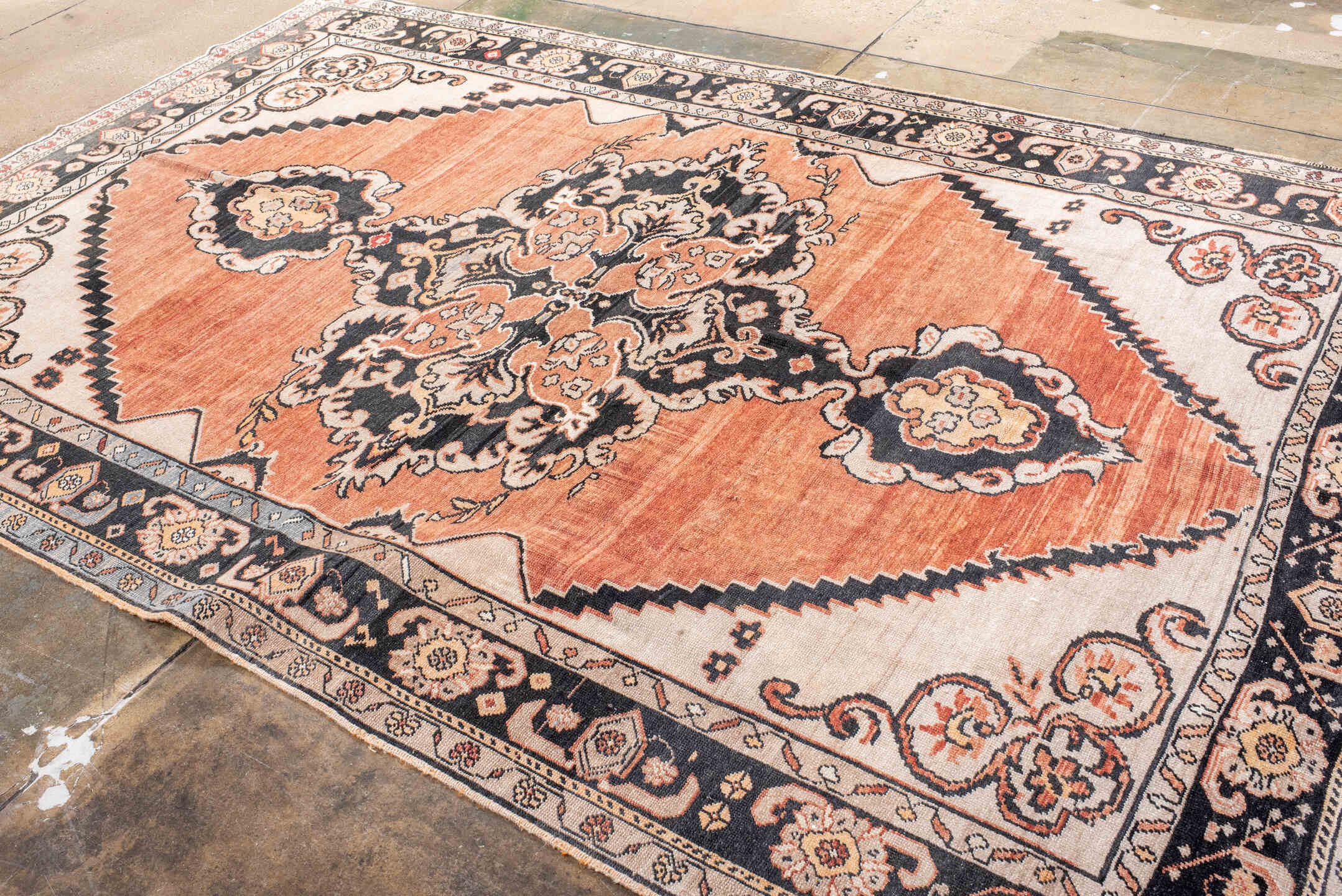 oushak Carpet - # 129172
