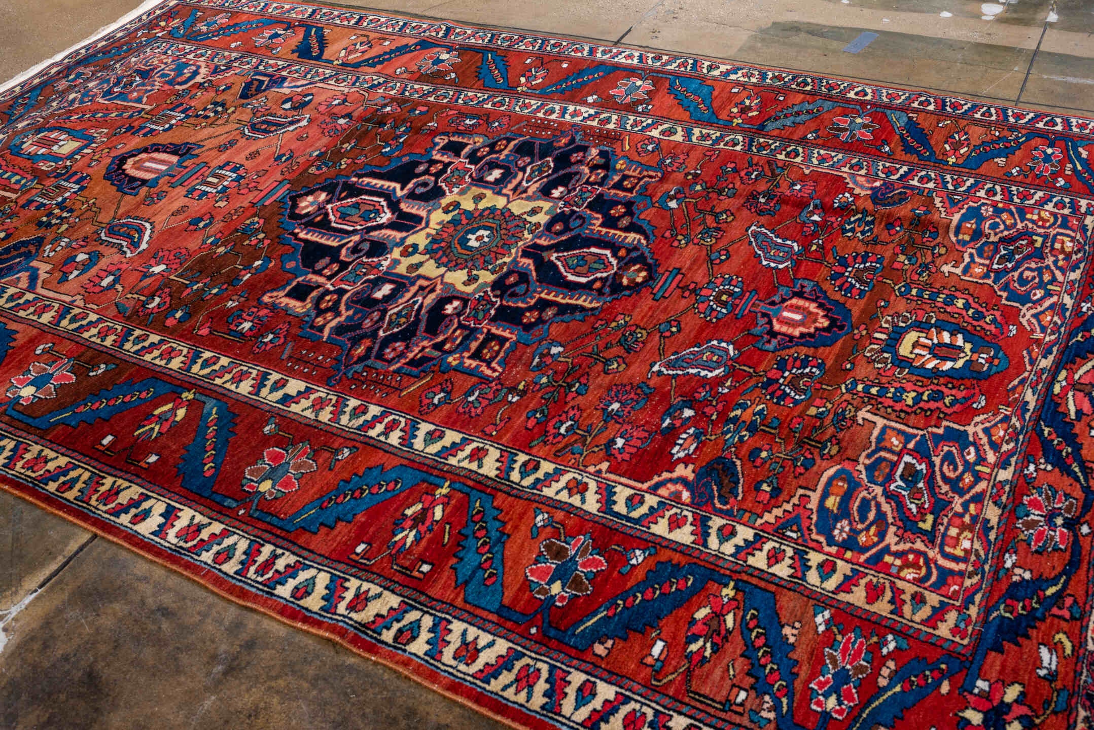 heriz Carpet - # 129197