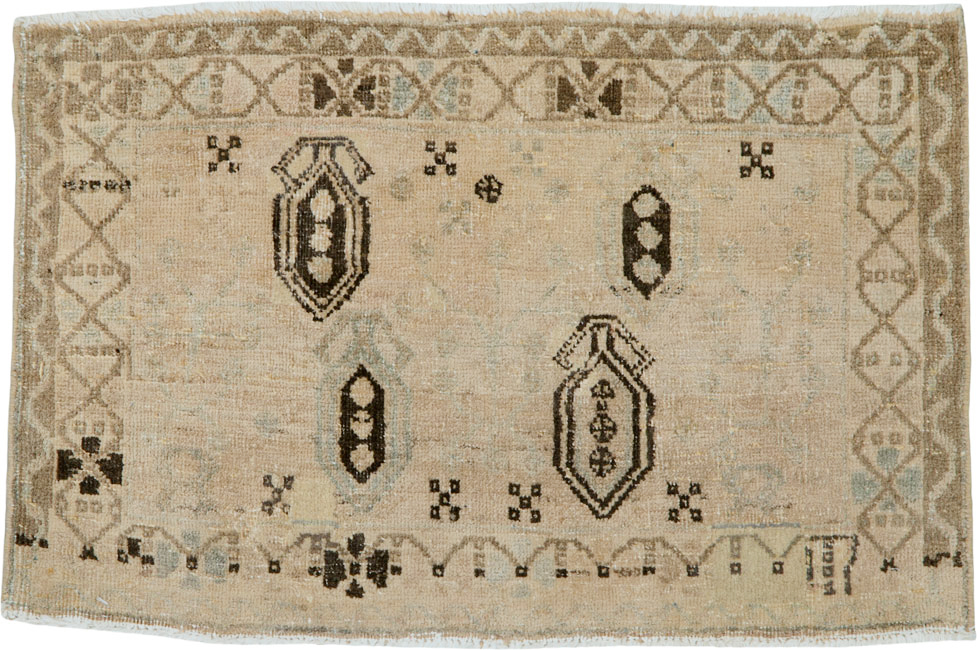 afshar Rug - # 102603