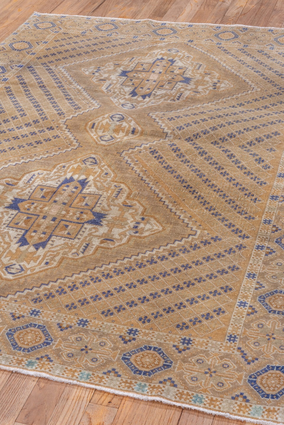 afshar Rug - # 126069