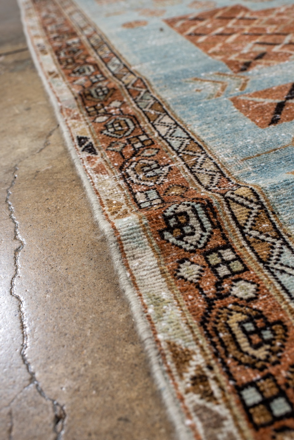 afshar Rug - # 126329