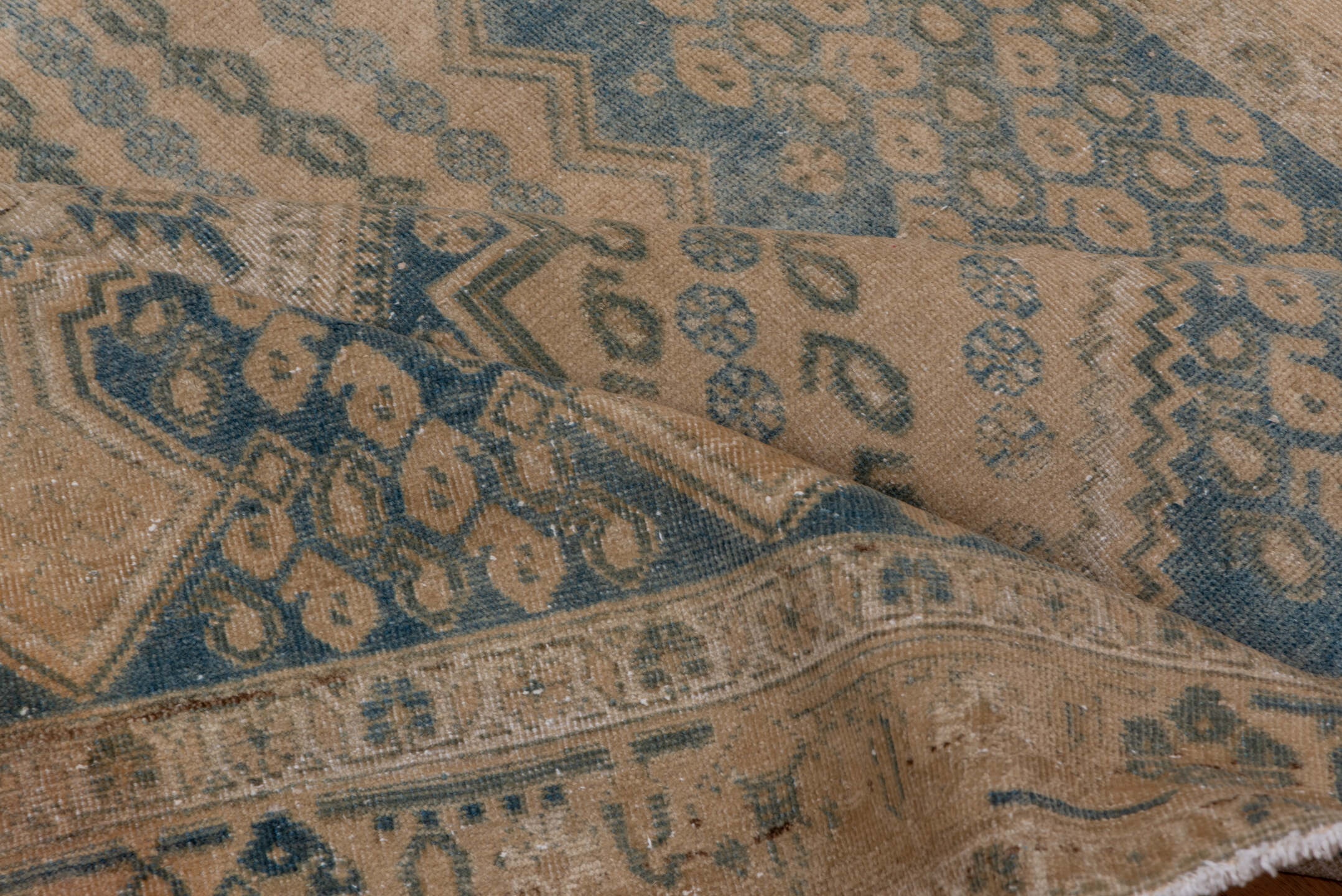afshar Rug - # 126720