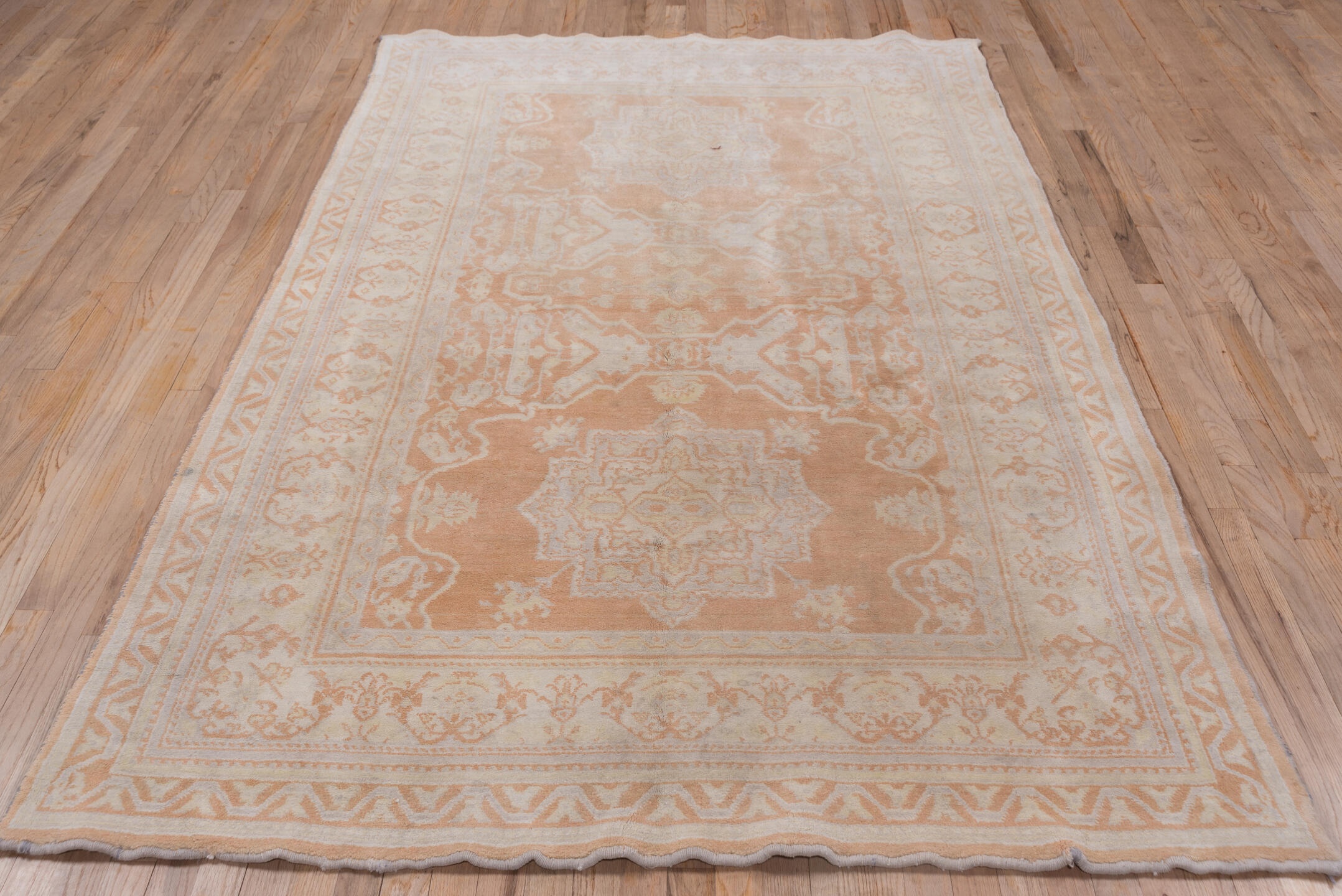agra Rug - # 127824