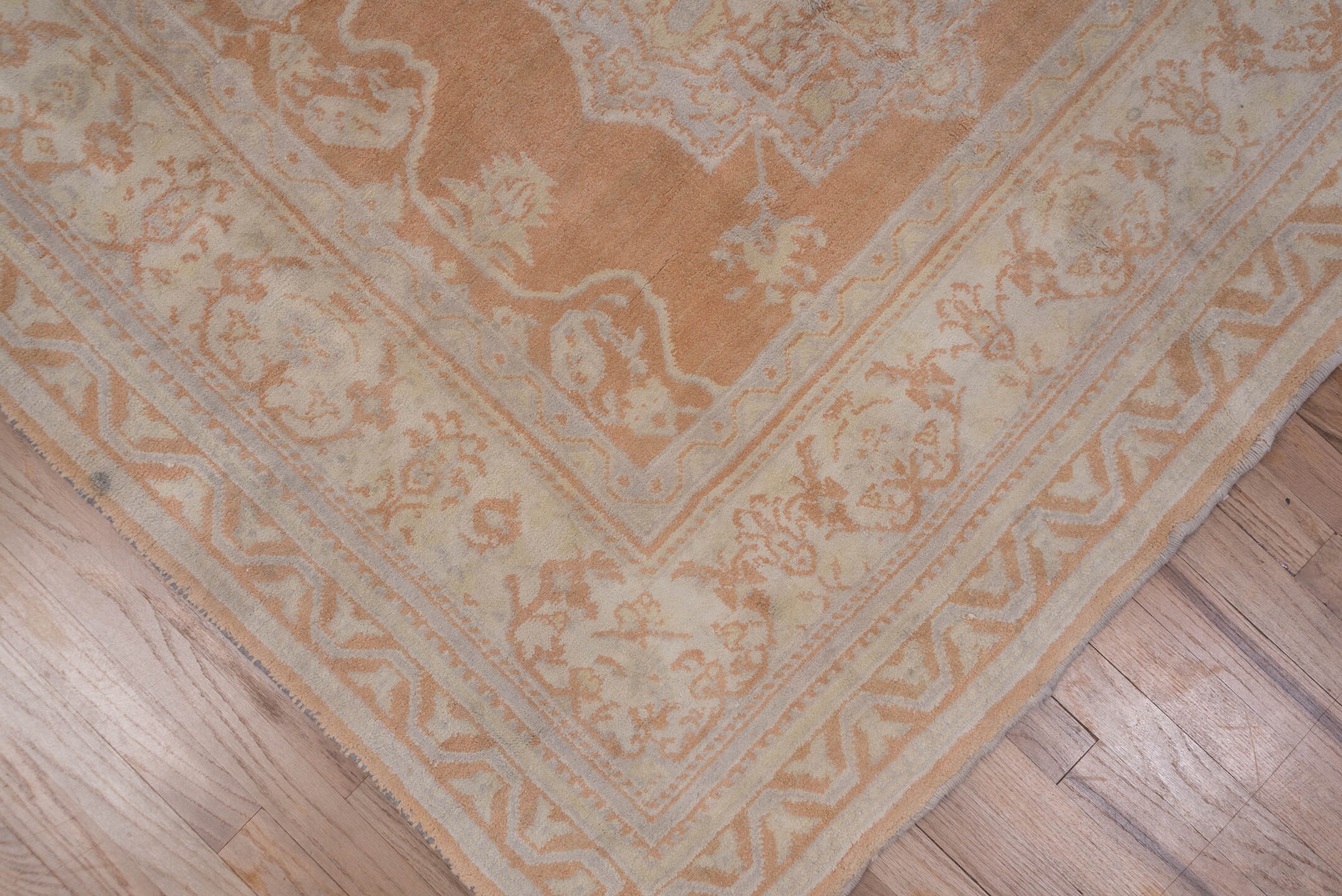 agra Rug - # 127824