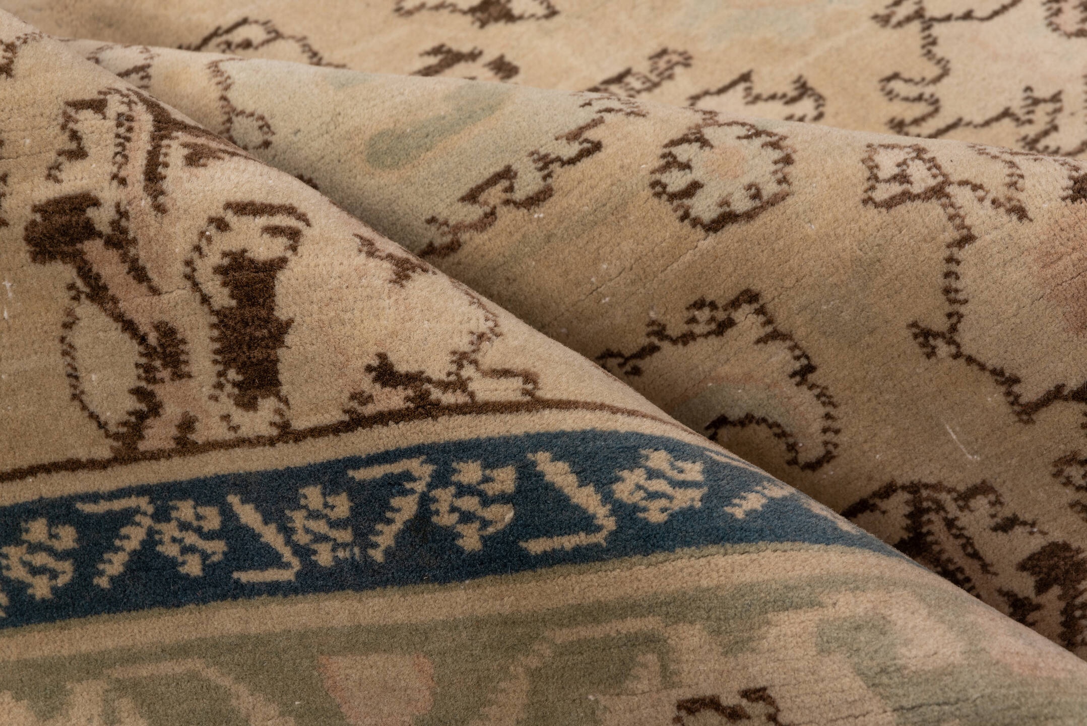 agra Rug - # 128727