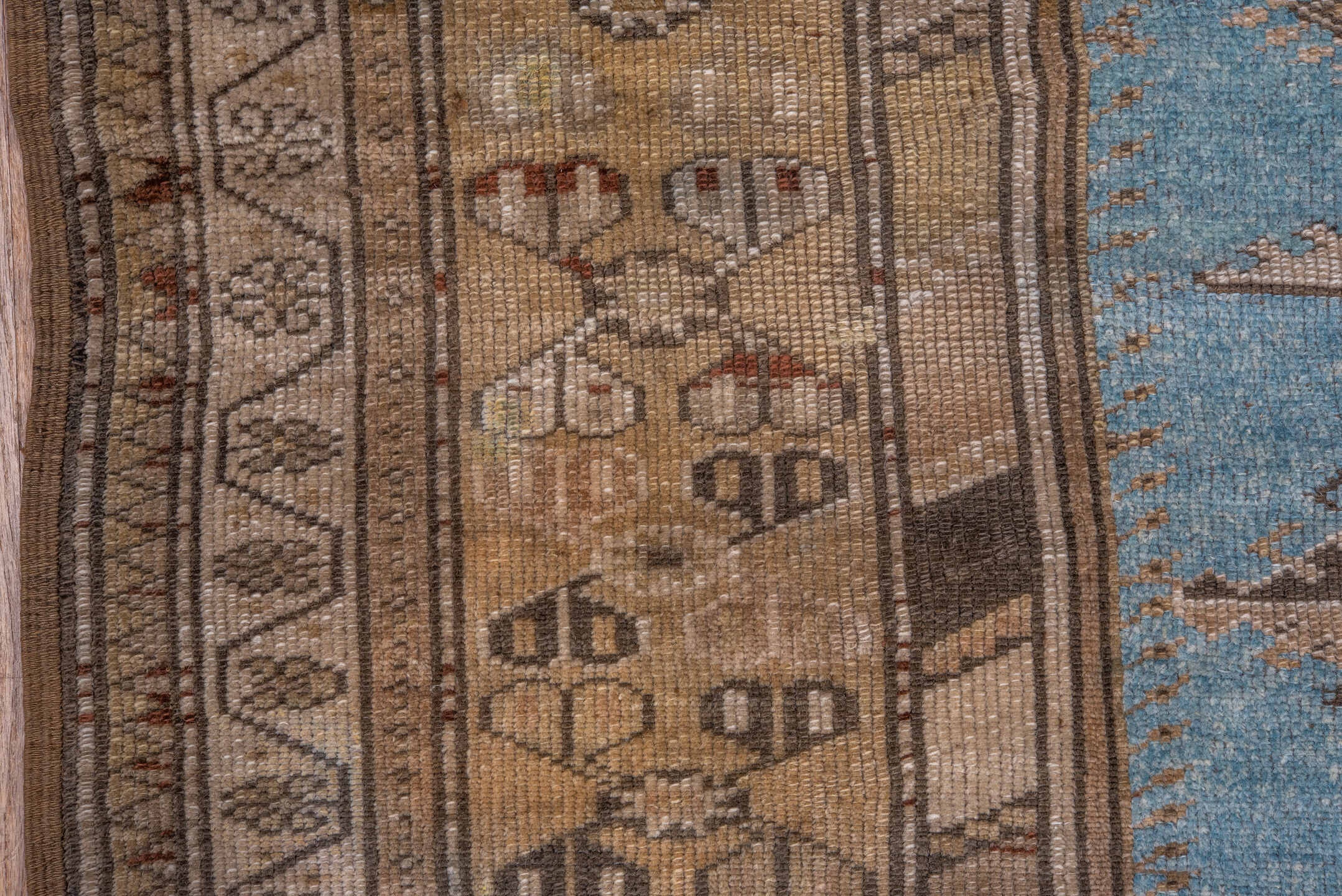 anatol Rug - # 126351