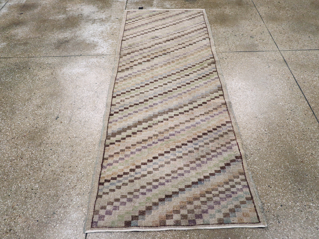 anatolian Rug - # 102900