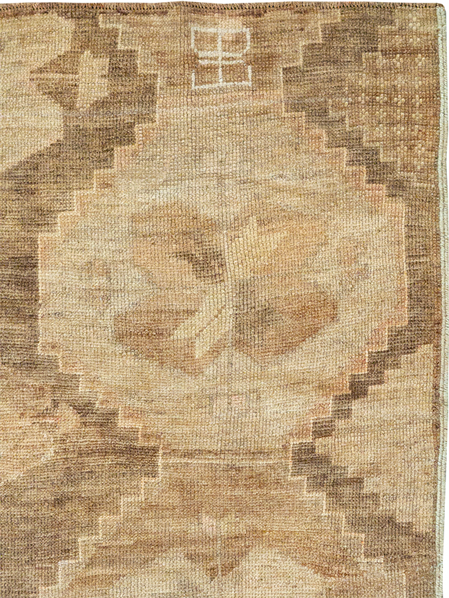 anatolian Rug - # 109322