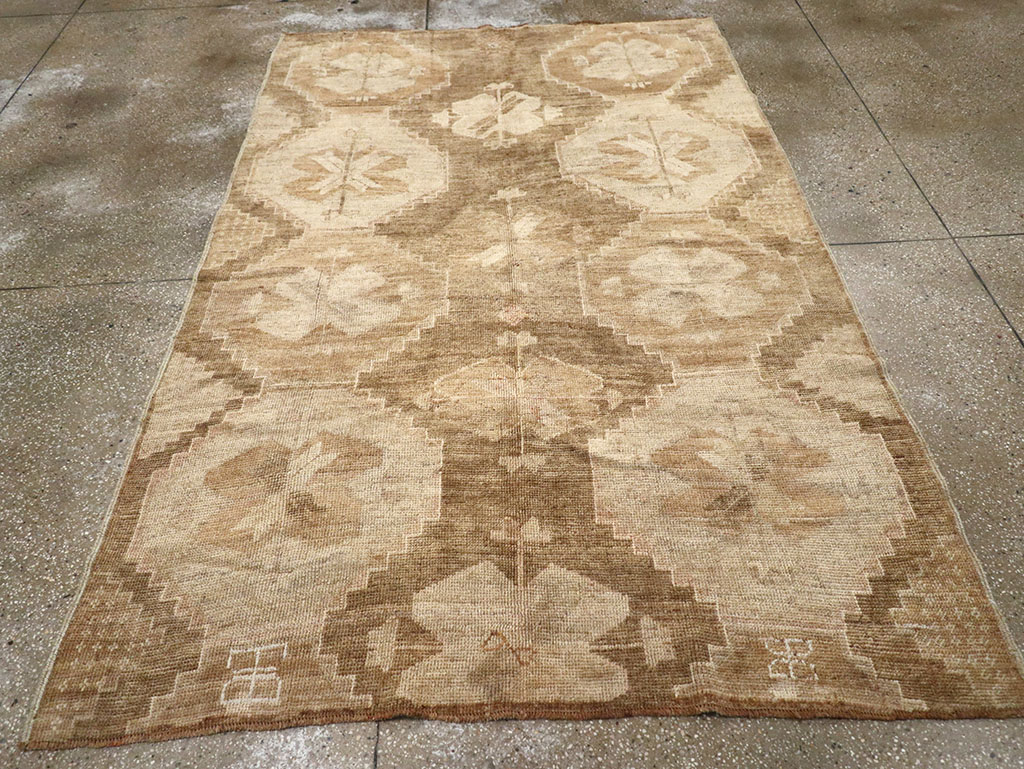 anatolian Rug - # 109322